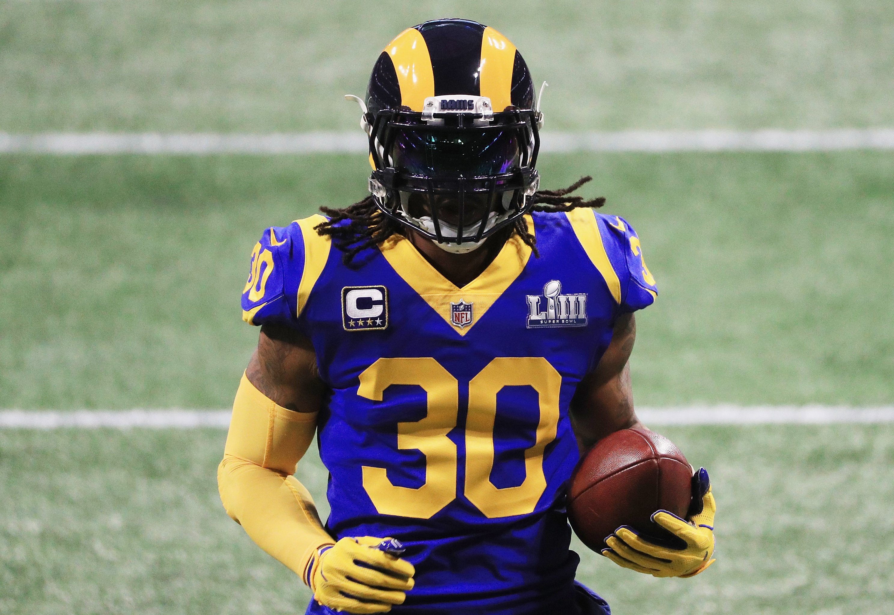 Rams RB Todd Gurley is a combination of legendary running backs
