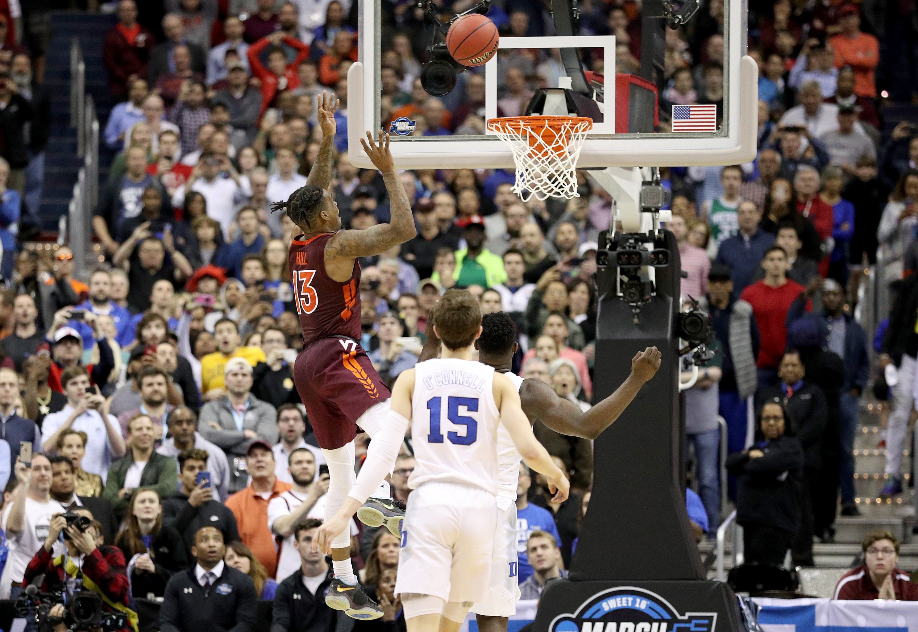Ncaa Tournament 2019 Friday S Sweet 16 Winners And Losers