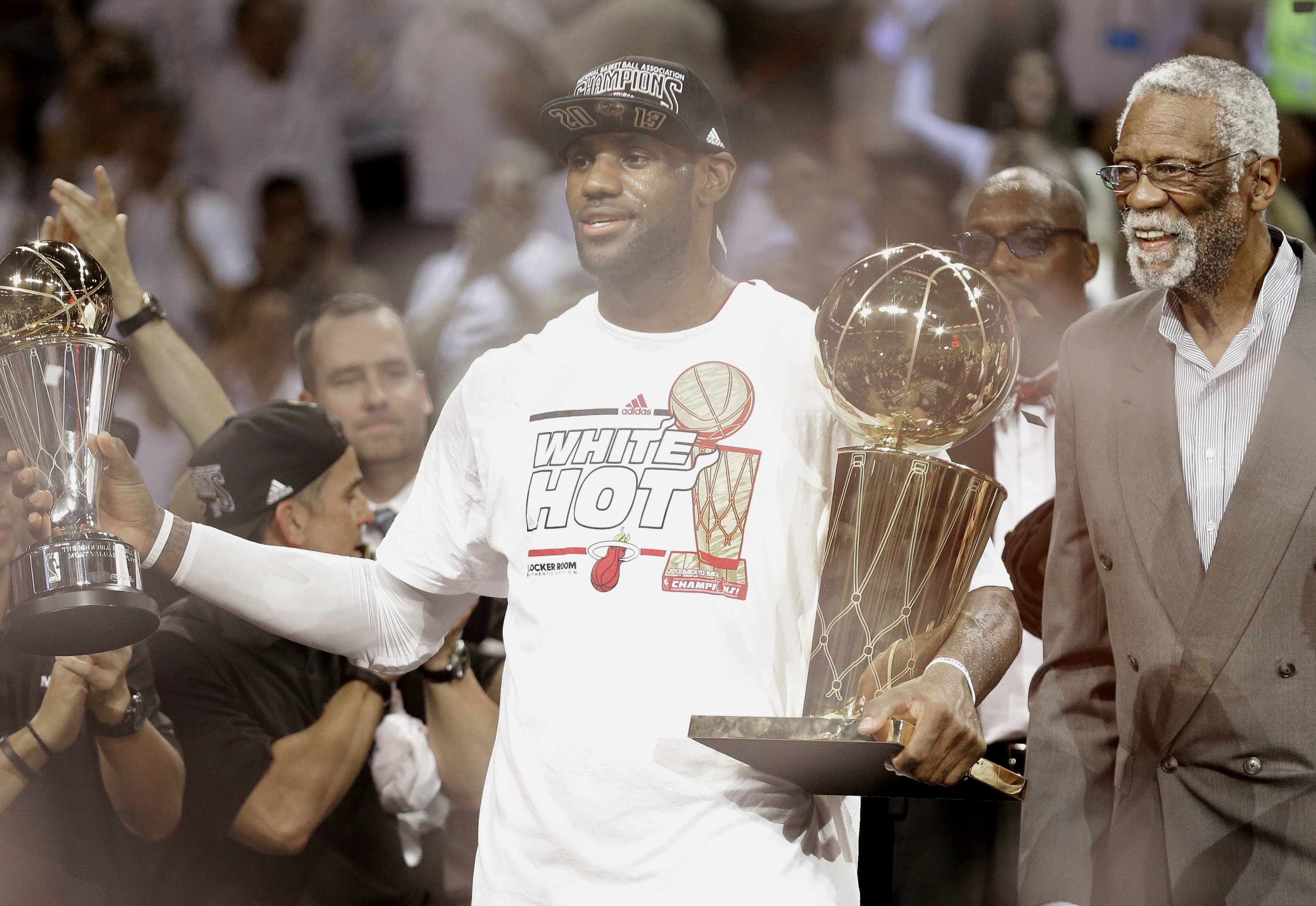 SportsCenter on X: Kawhi Leonard becomes 1st non All-Star to win NBA  Finals MVP since Chauncey Billups in 2004.  / X