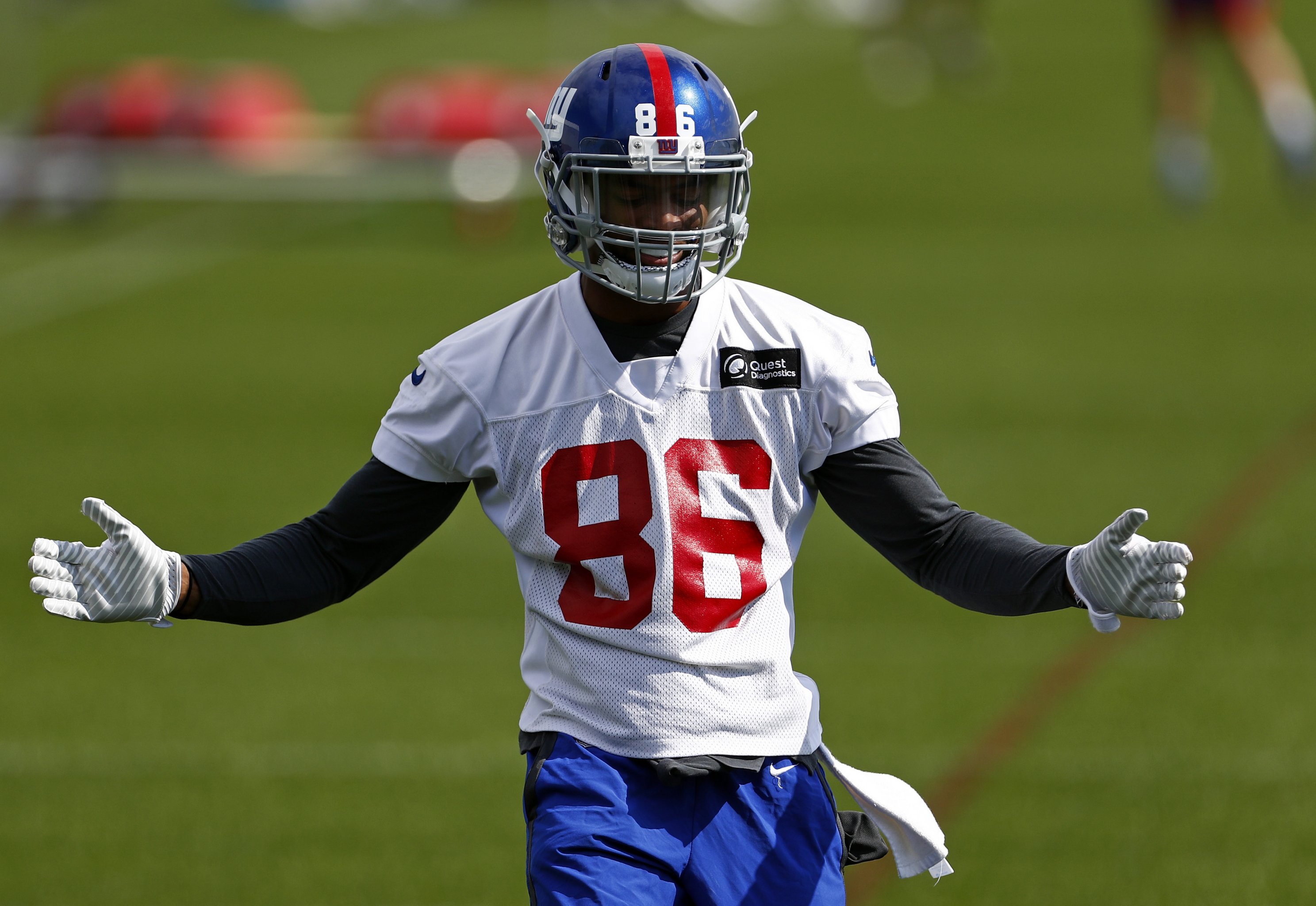 DE Bills Jordan Phillips looks to have reinjured shoulder