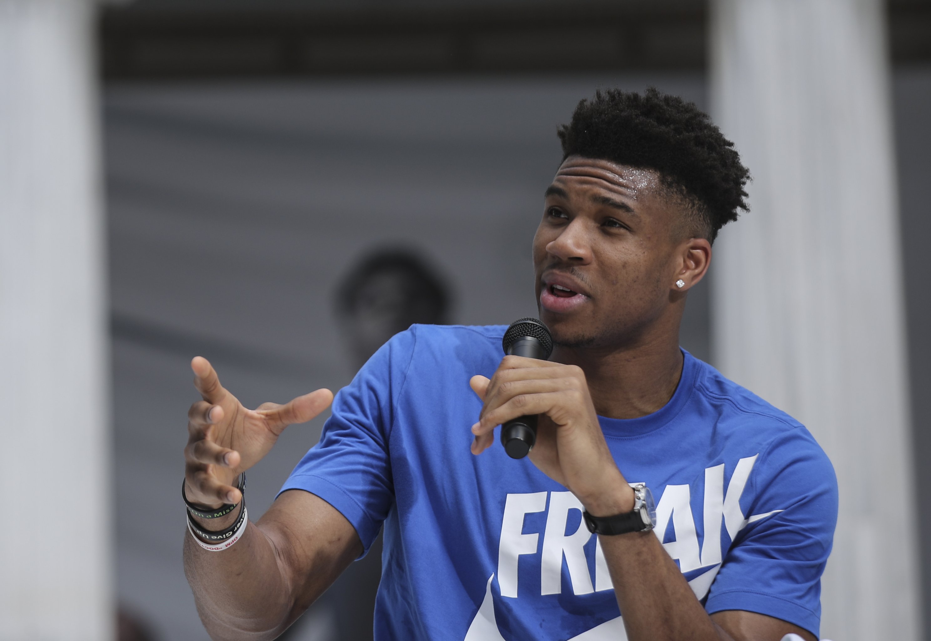 Ranking Every Nba Starting 5 After Kawhi Leonard Paul George Bolt