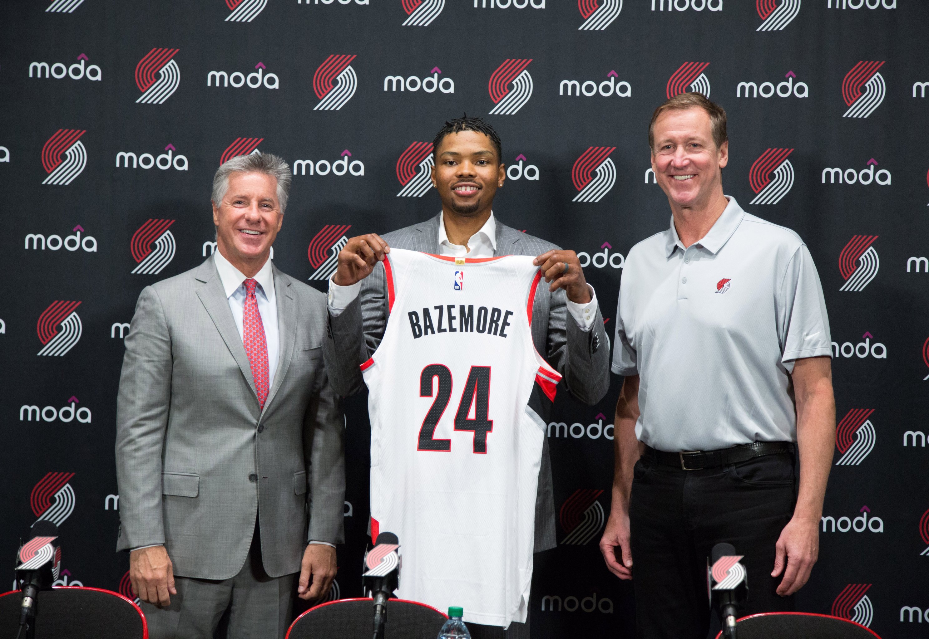 New Portland Trail Blazers wing Kent Bazemore introduced at press  conference in Portland (video and full transcript)