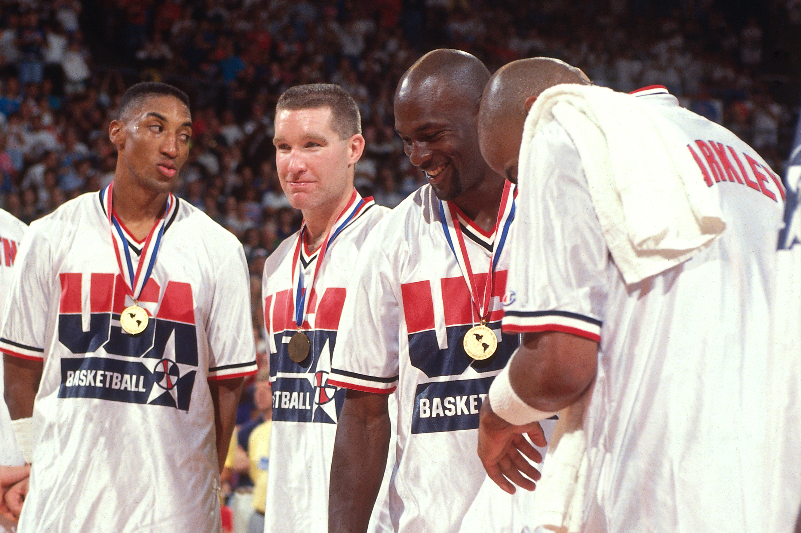 1992 USA Dream Team  Team usa basketball, Usa dream team, Olympic  basketball
