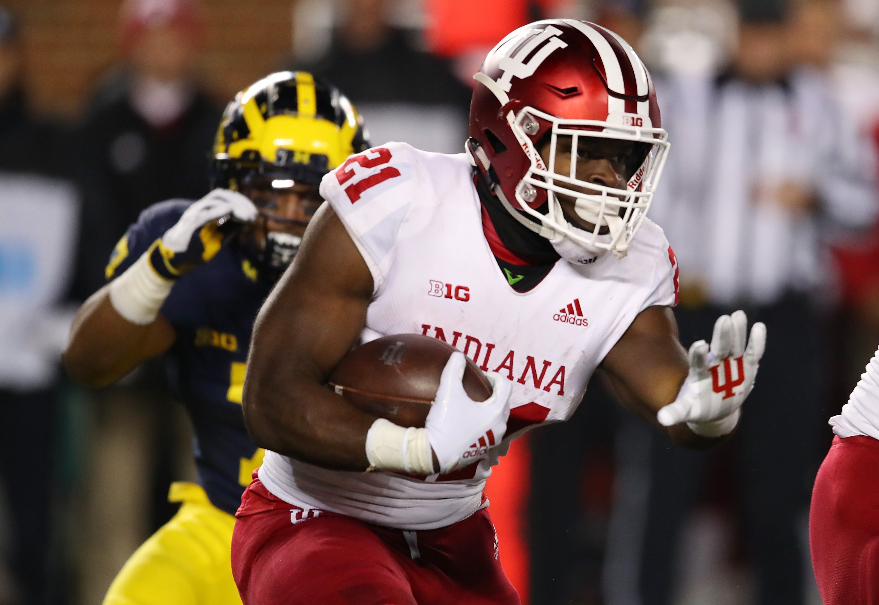 College Football Teams With Absurdly Easy Nonconference Schedules