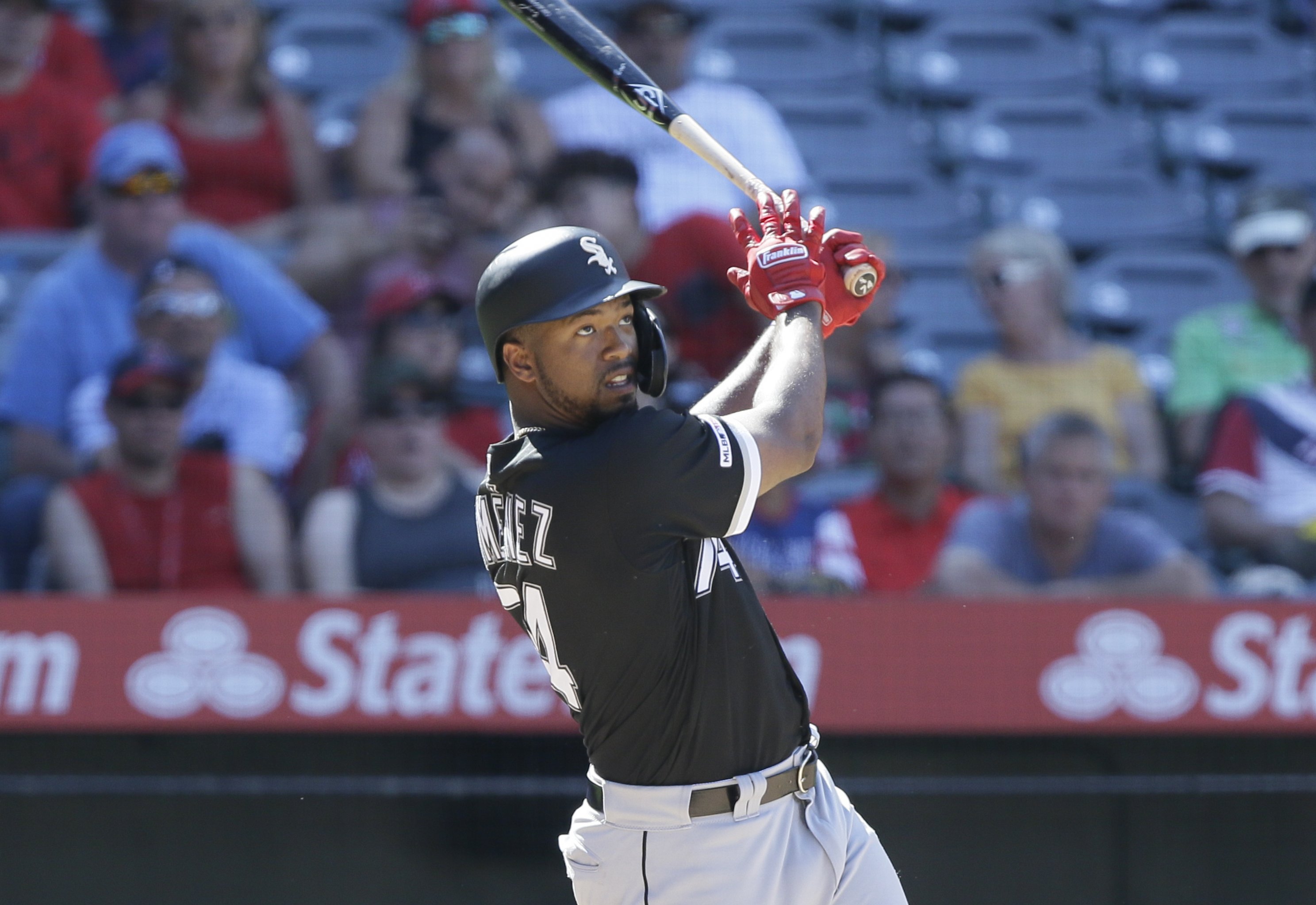 Yoan Moncada flies out sharply to center fielder Delino DeShields., 06/29/2018