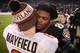 Cleveland Browns quarterback Baker Mayfield (left) and Baltimore Ravens quarterback Lamar Jackson (right)