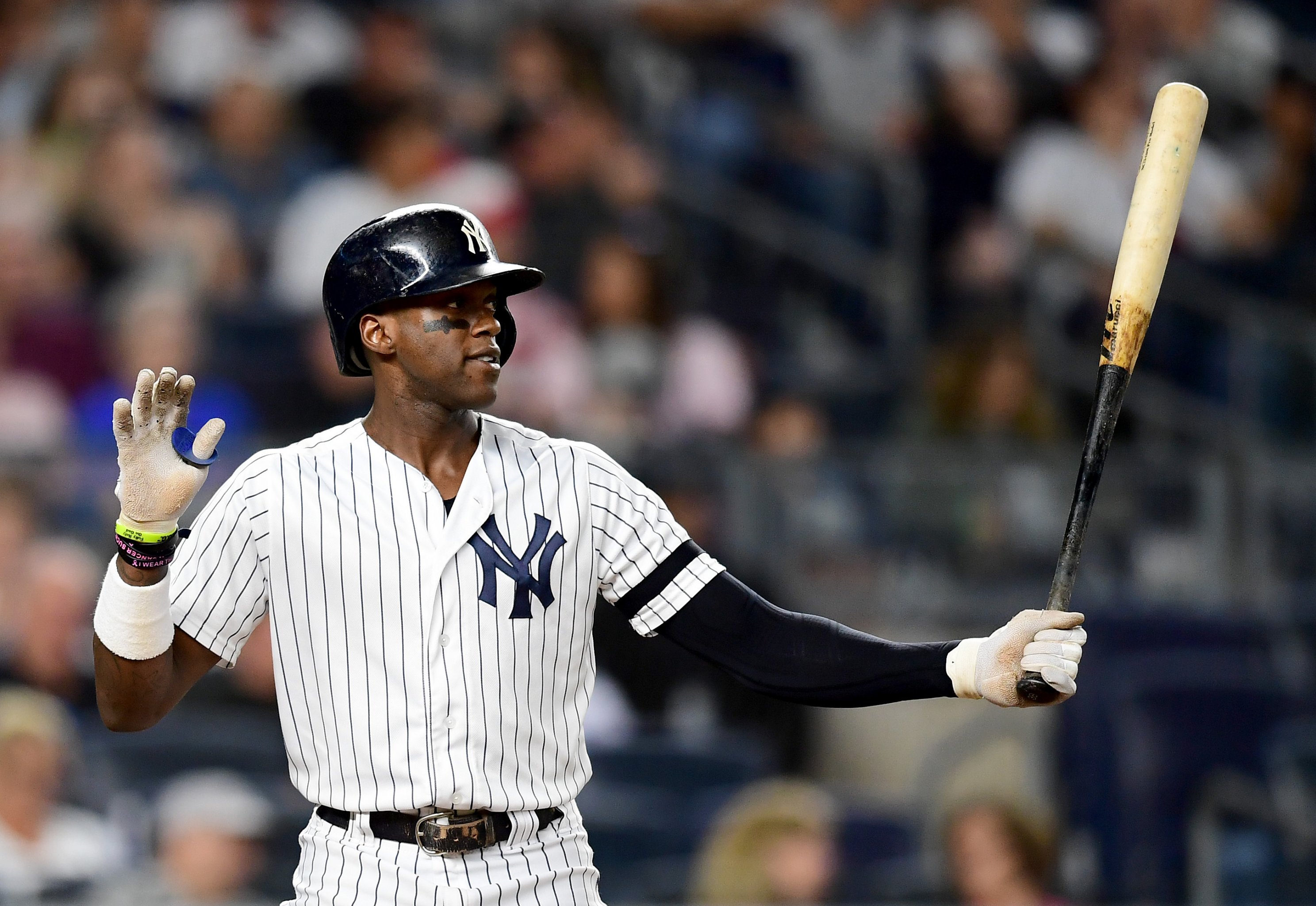 Avisail Garcia's contract sets the market for Yasiel Puig