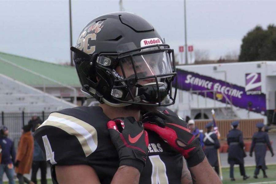 Ranking The Top 50 Early Cfb Recruiting Signees Bleacher Report