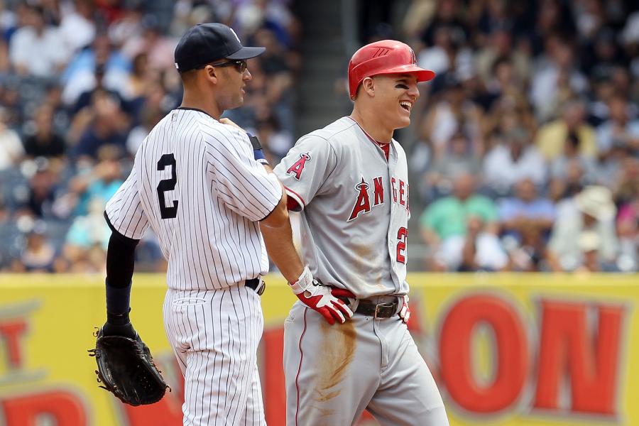 Angels' Andrelton Simmons honors Derek Jeter with his number