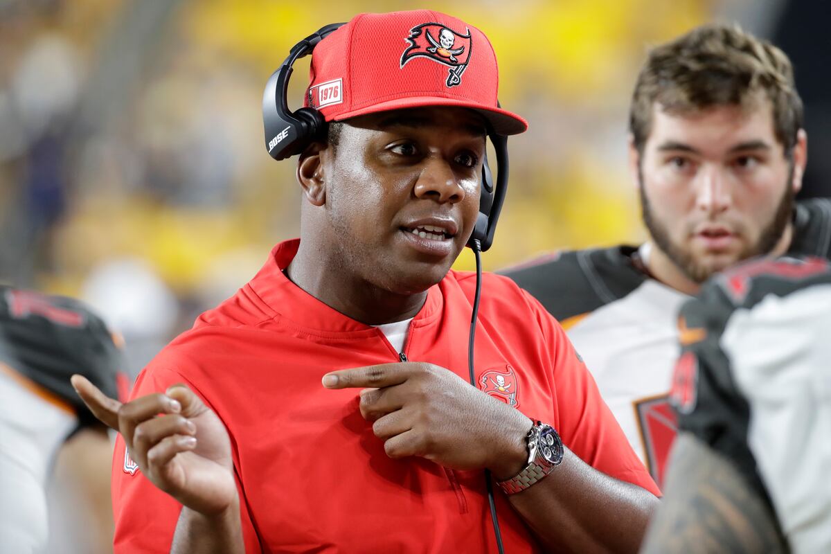 An Early Look at NFL's Next Wave of Head Coaching Candidates Entering