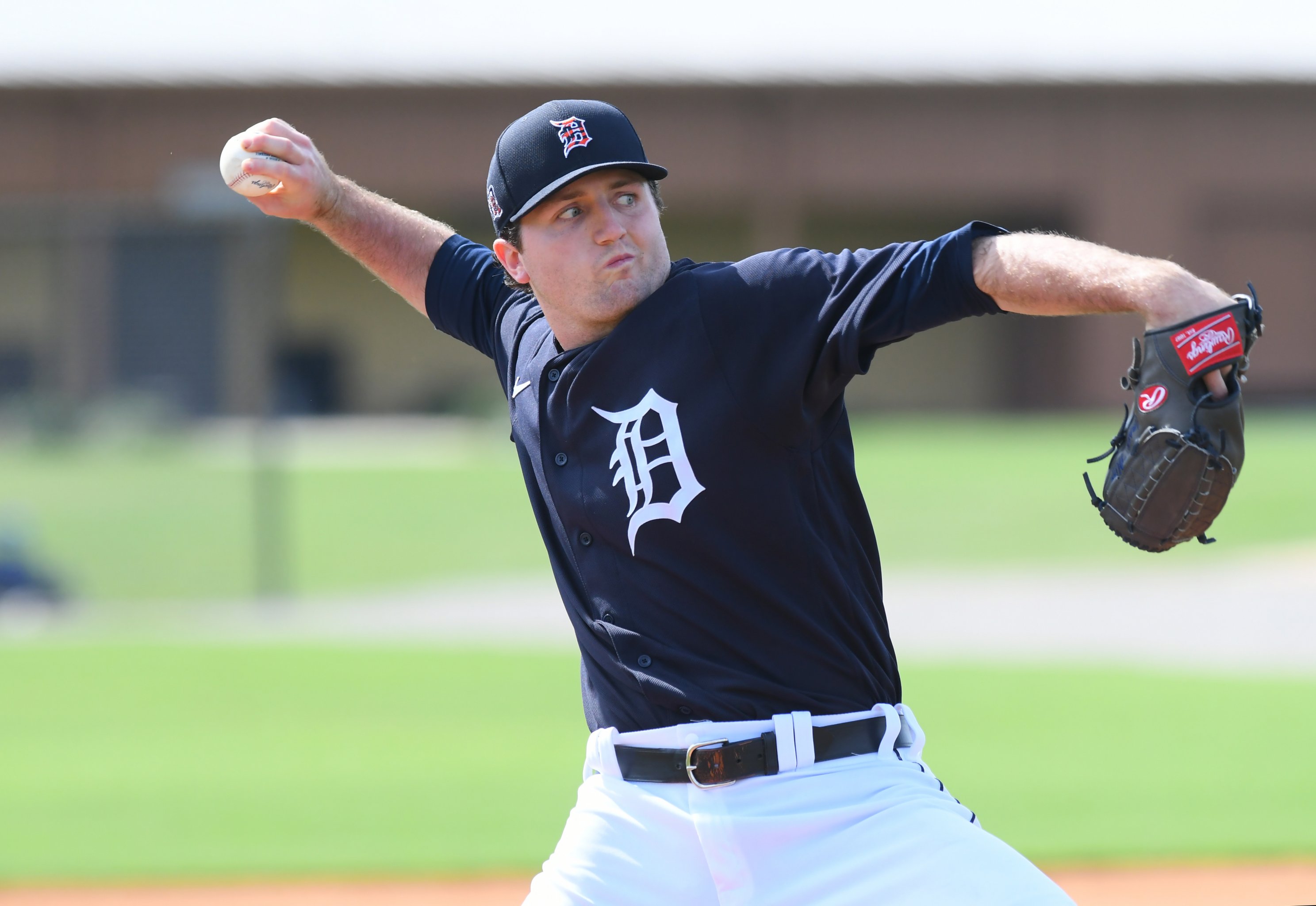 Where Detroit Tigers' Derek Holland stands in roster hunt this spring