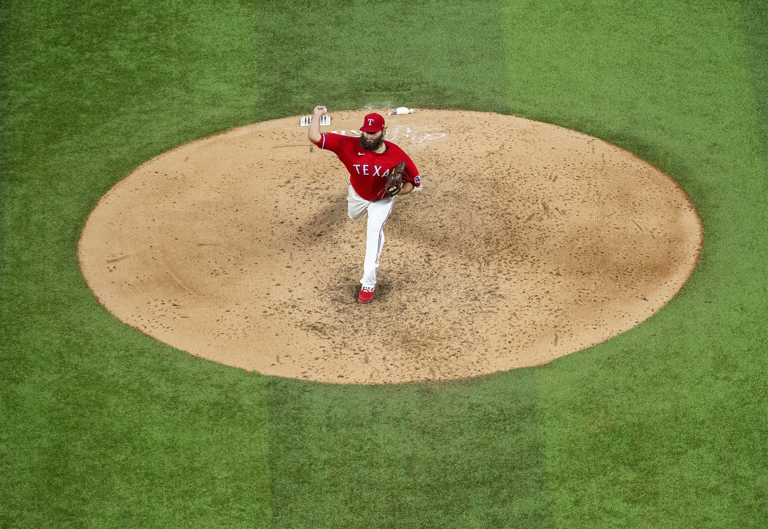 Giants turn to Kevin Gausman to lead their retooled rotation on opening day  - The Athletic