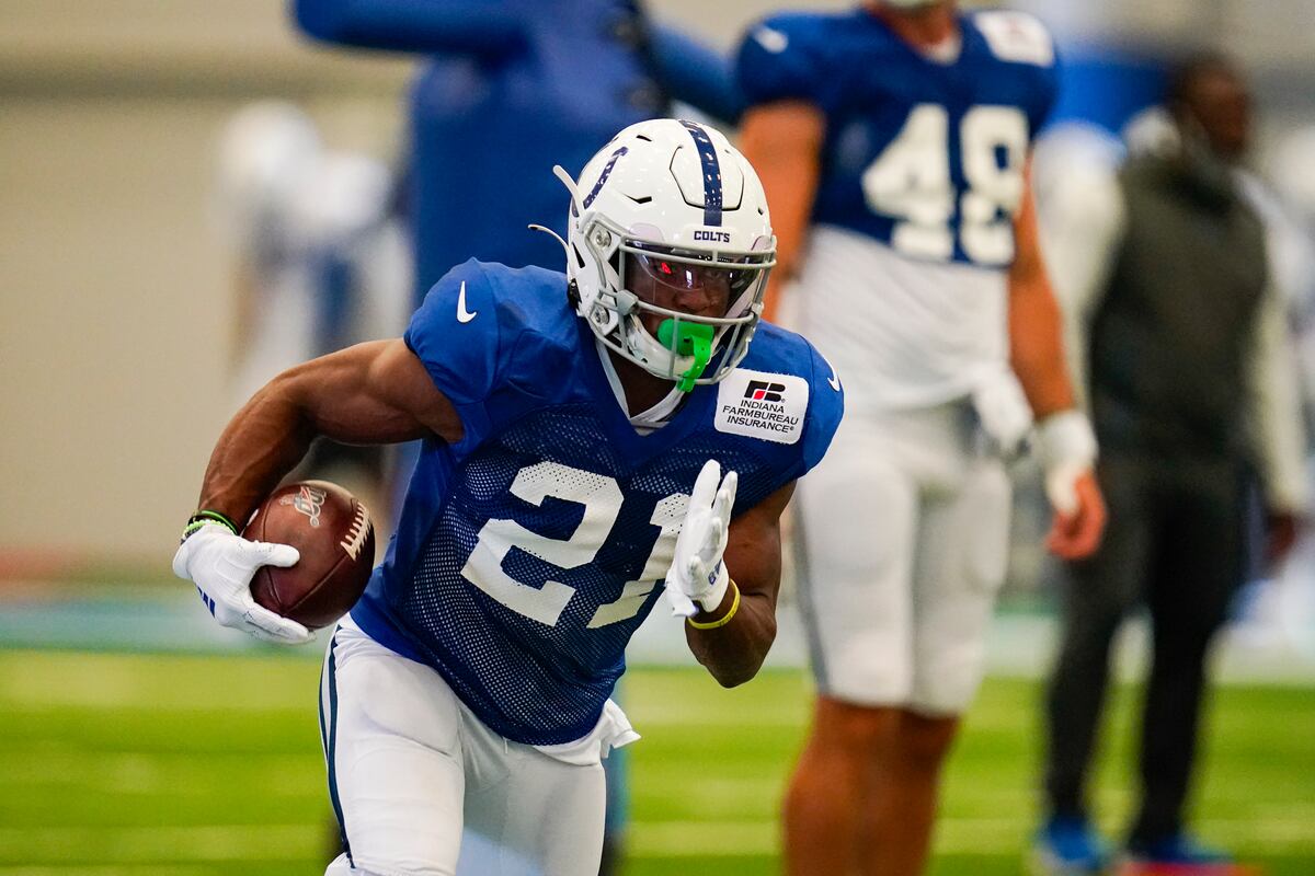 Biggest Waiver Wire Surprise Of The Week A Clemson Standout - wtjggf9