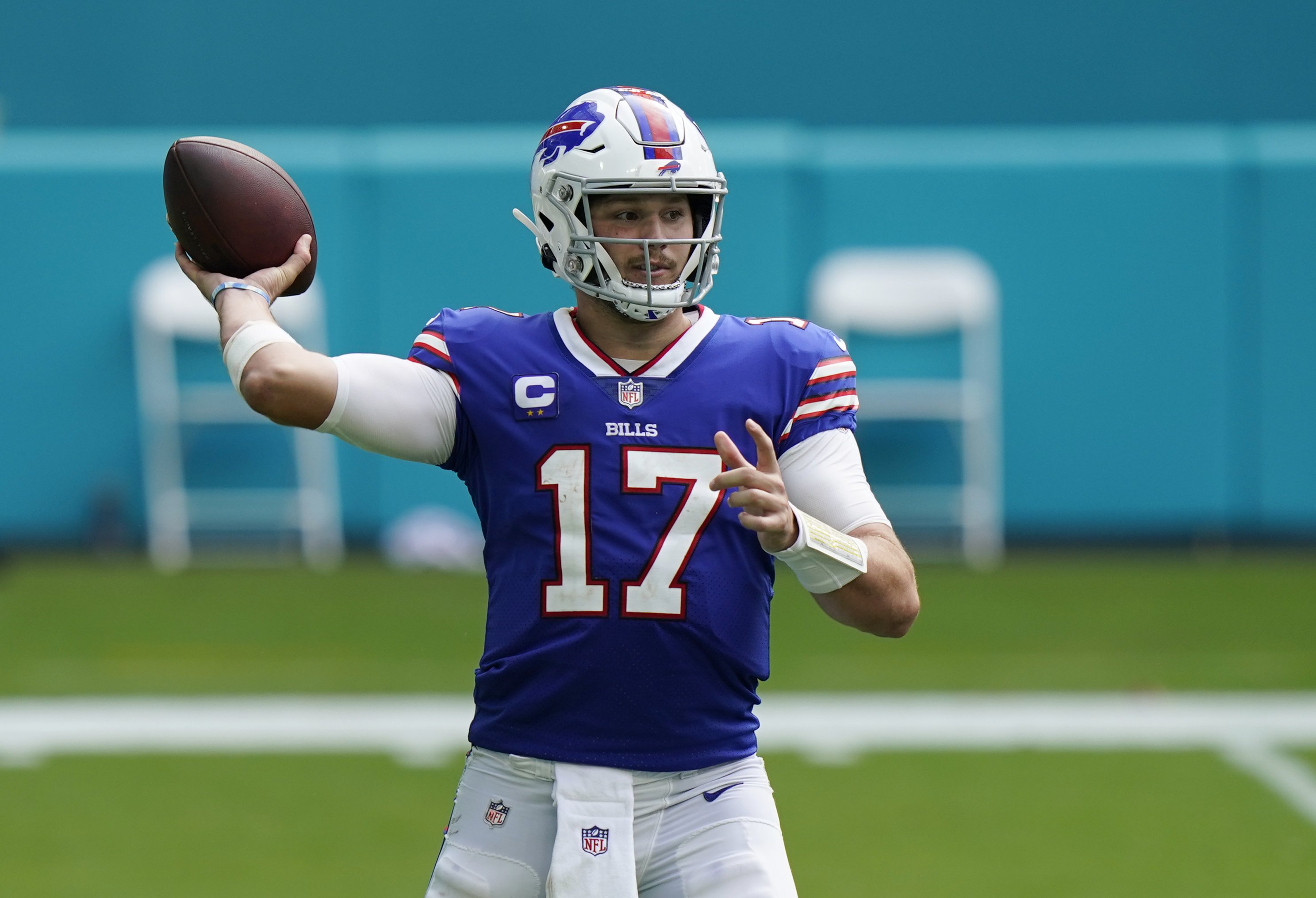 Ranking the top 10 quarterbacks age 24 and under in the NFL