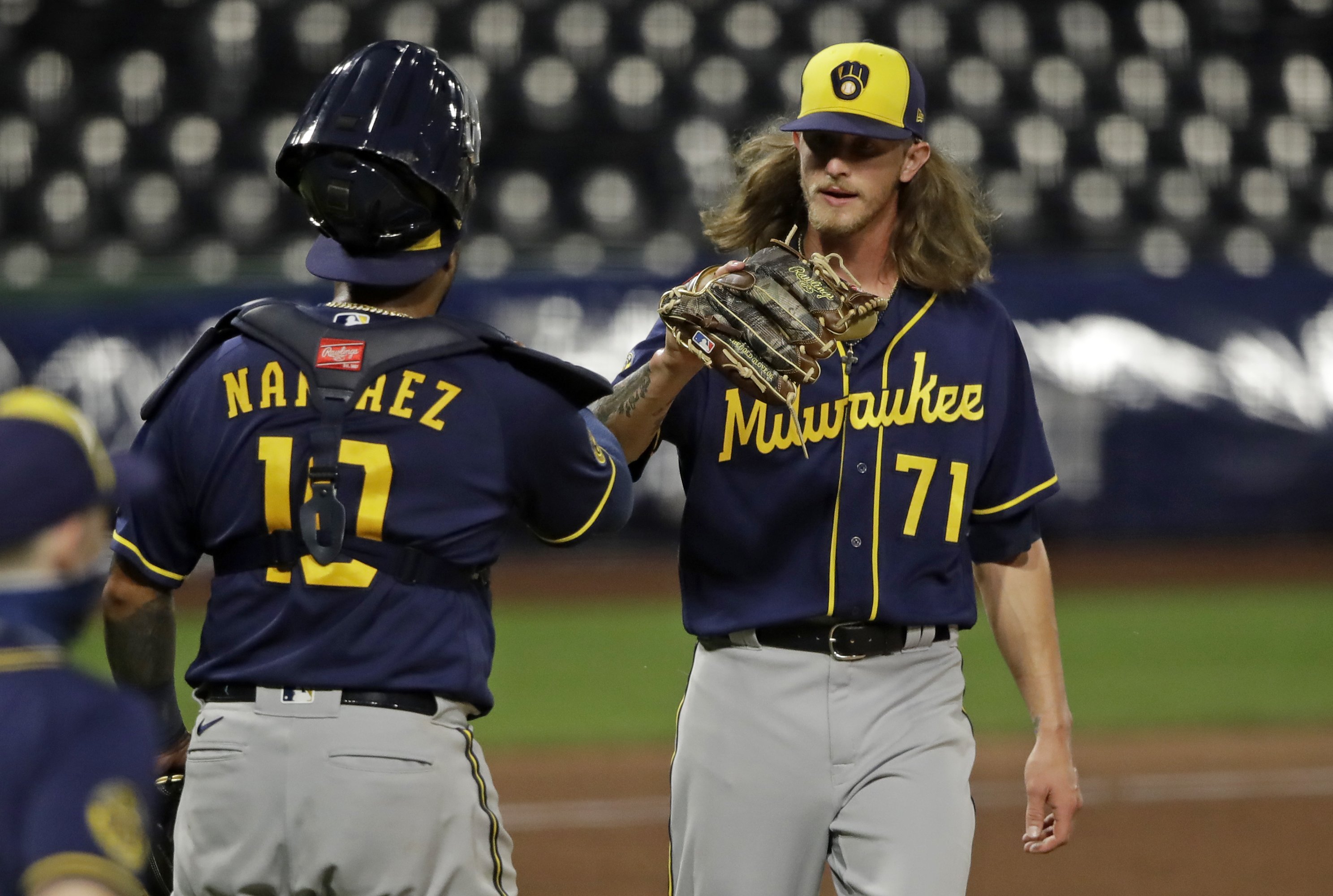 Top Landing Spots and Trade Packages for Brewers RP Josh Hader