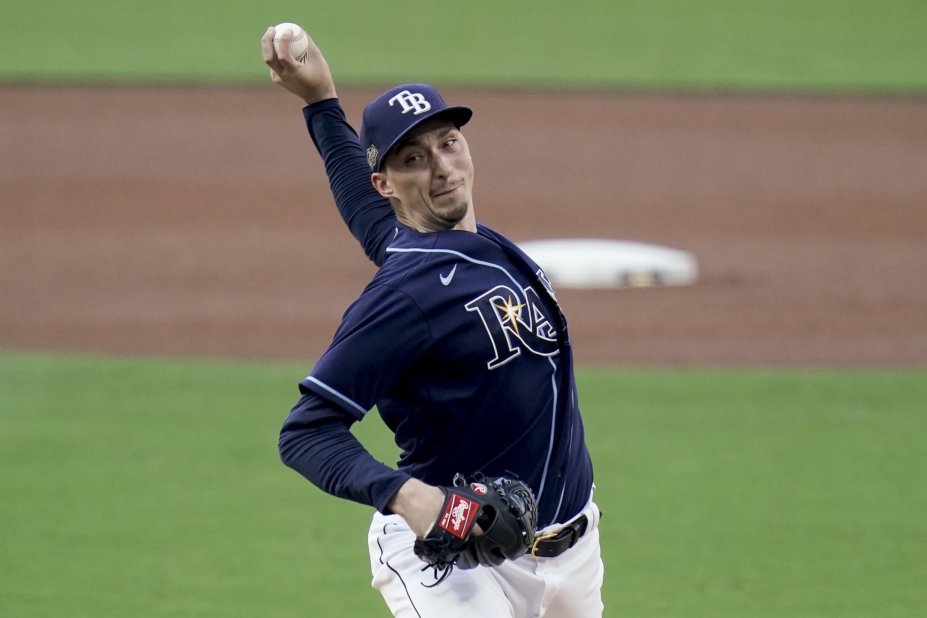 Sources: Rays' Cy Young Award winner Blake Snell to undergo