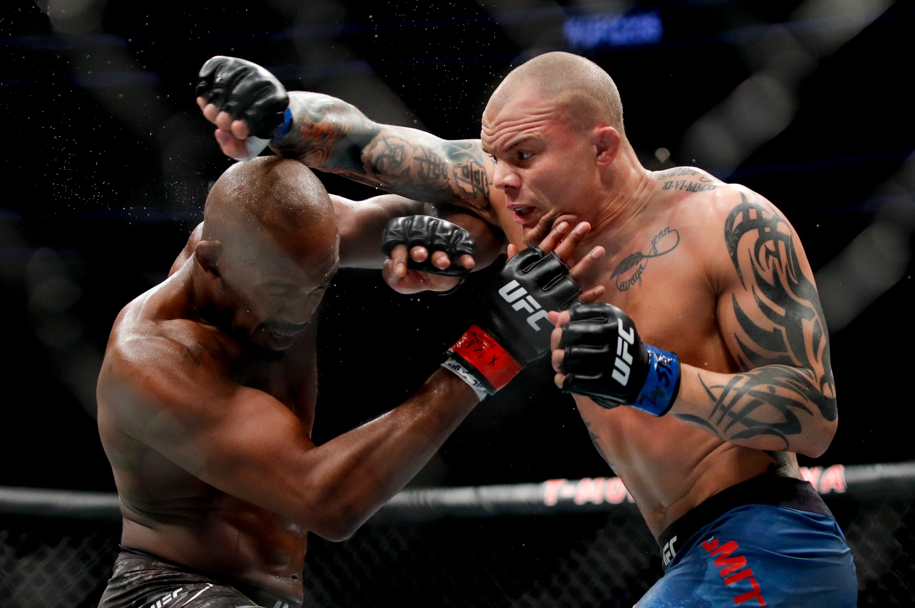 Ufc Fight Night 184 Smith Vs Clark Odds Schedule Predictions Bleacher Report Latest News Videos And Highlights