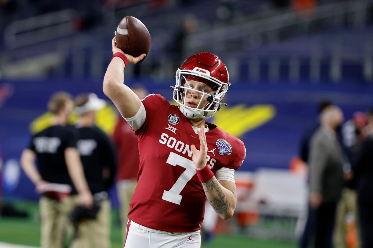 Way Too Early Heisman Candidates For 2021 College Football Season Bleacher Report Latest News Videos And Highlights Way Too Early Heisman Candidates For 2021 College Football Season Bleacher Report Latest News Videos And Highlights