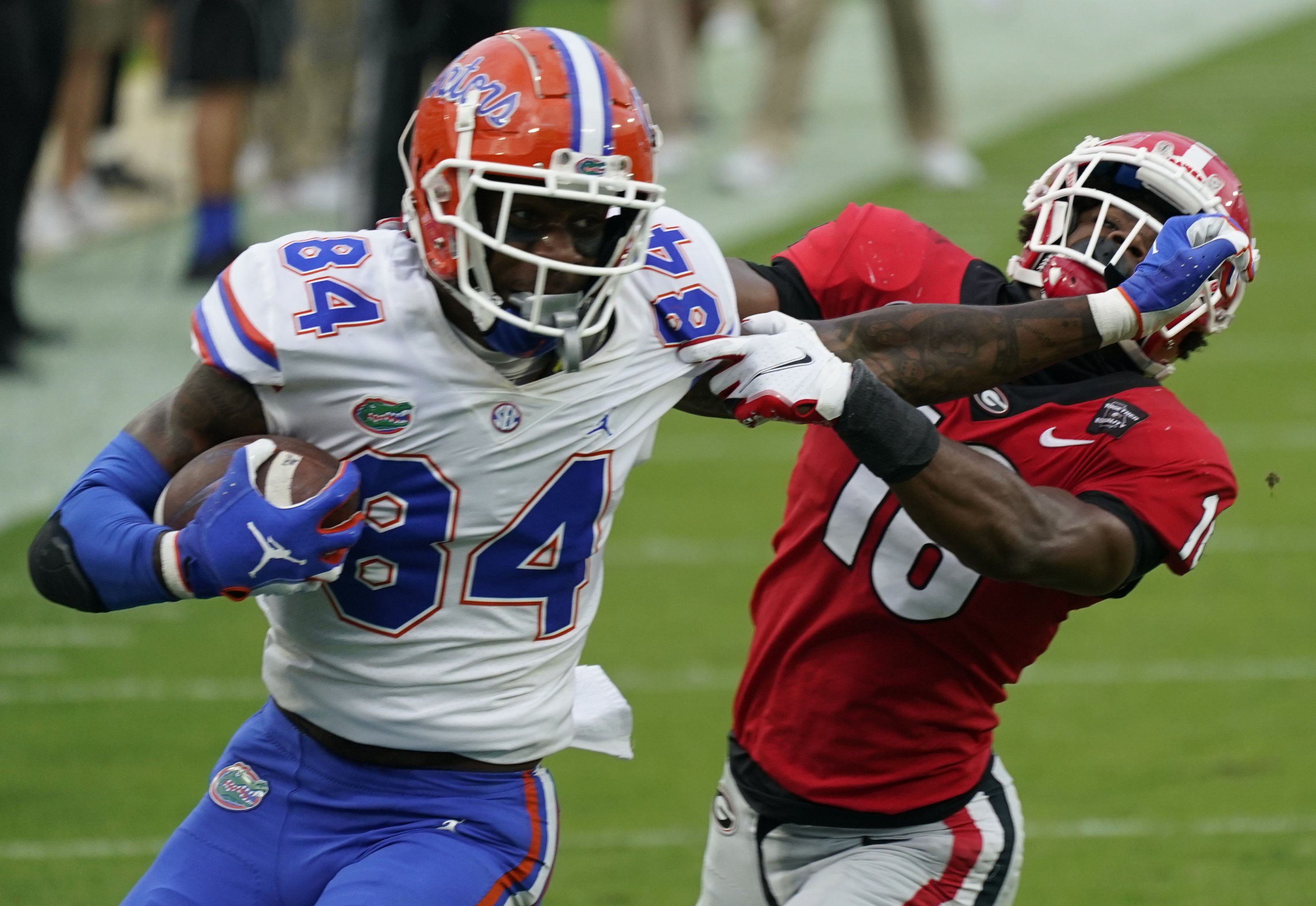 Florida Gators' TE Kyle Pitts is worth Jaguars considering a trade up