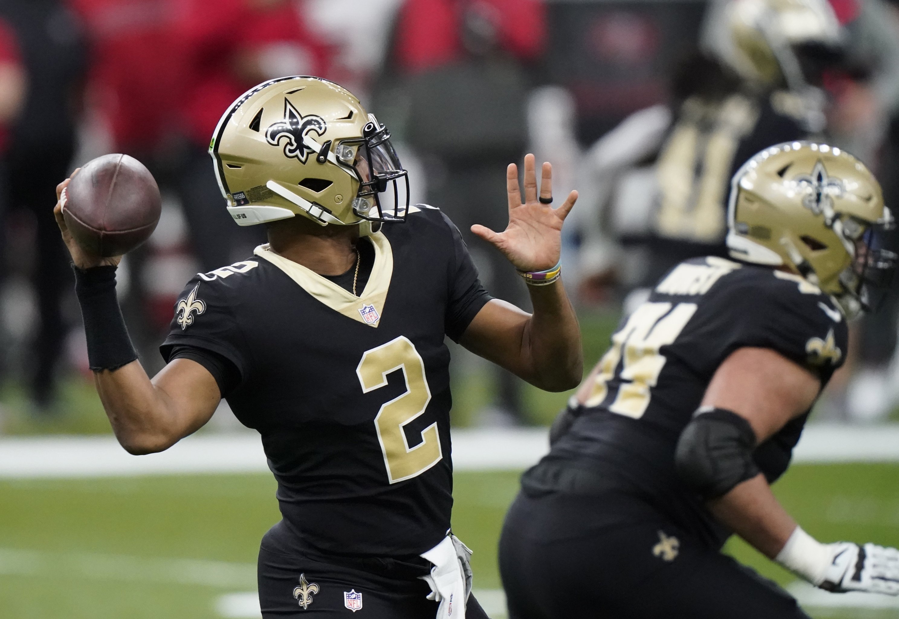 Jeff Darlington details how the Bucs snapped a 7-game losing streak to the  Saints