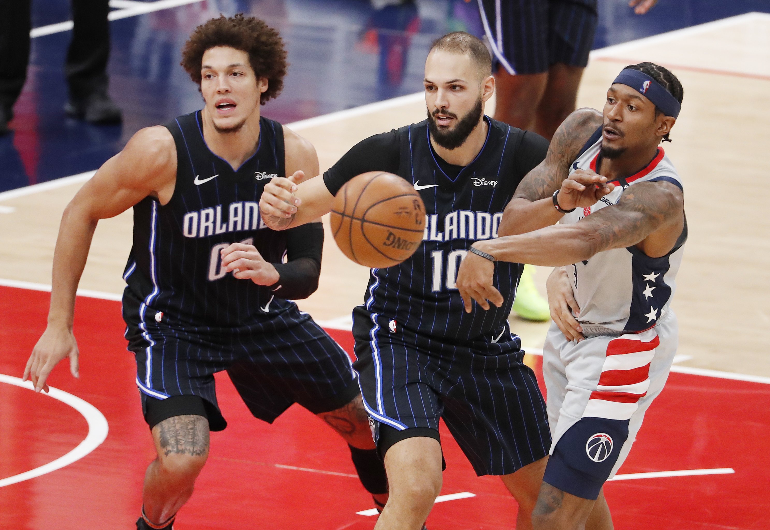 NBA: Charlotte's Jeremy Lamb drains dream half-court game-winner