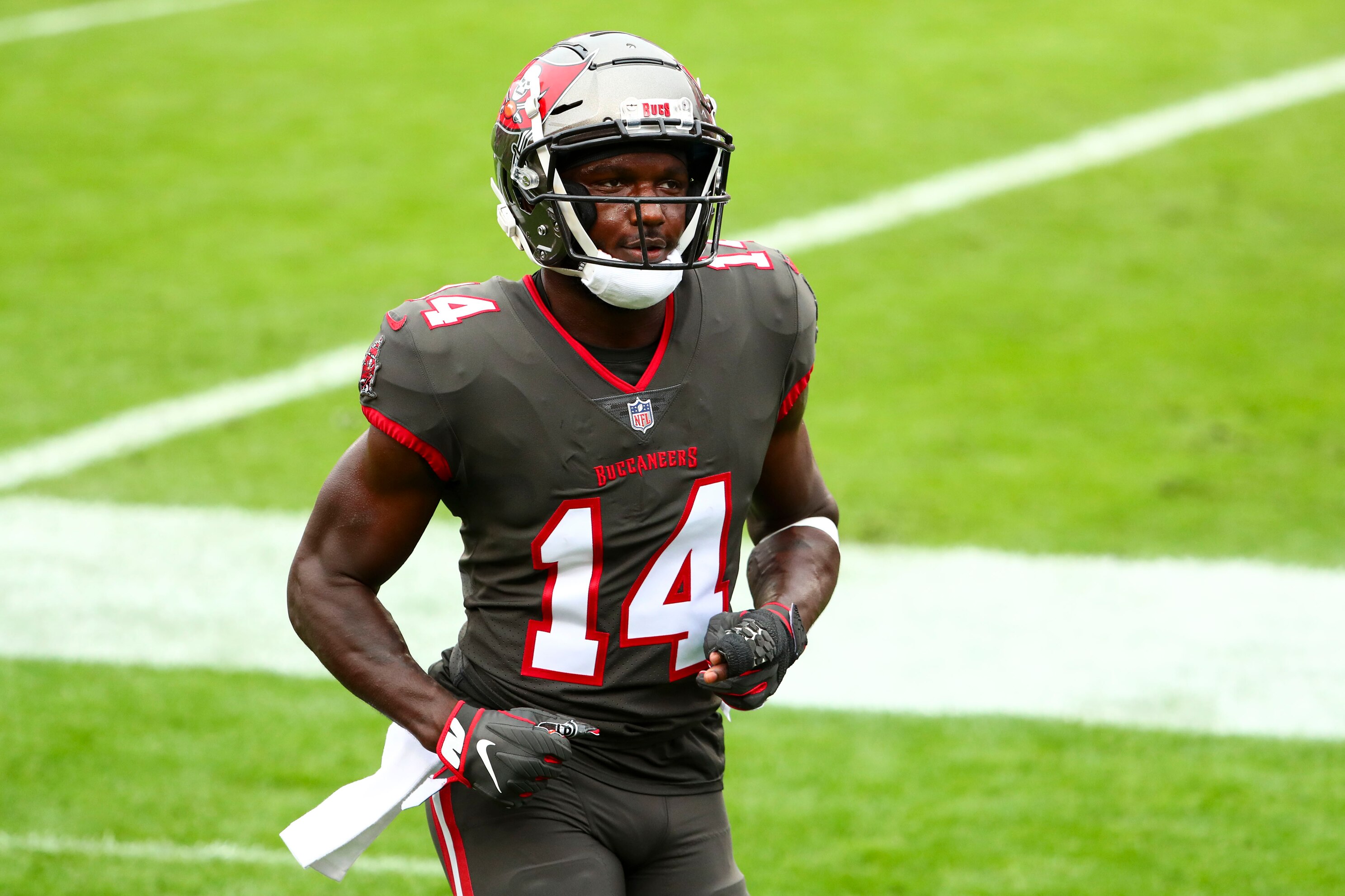 Wft S Top Players To Prioritize In 2021 Nfl Free Agency Bleacher Report Latest News Videos And Highlights Wft S Top Players To Prioritize In 2021 Nfl Free Agency Bleacher Report Latest News Videos And Highlights
