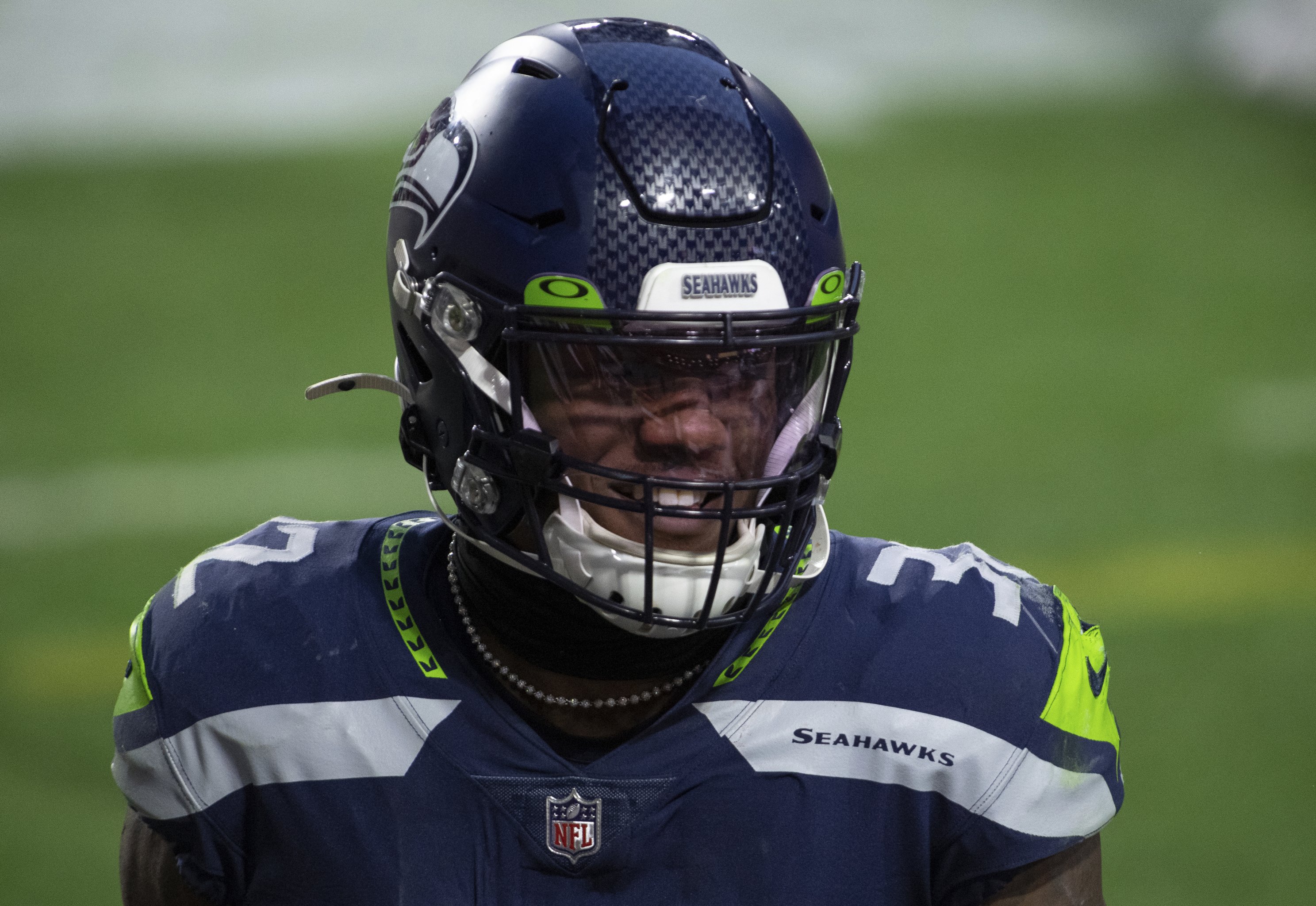 Seahawks 2021 Free Agent Primer: Chris Carson - Sports Illustrated Seattle  Seahawks News, Analysis and More