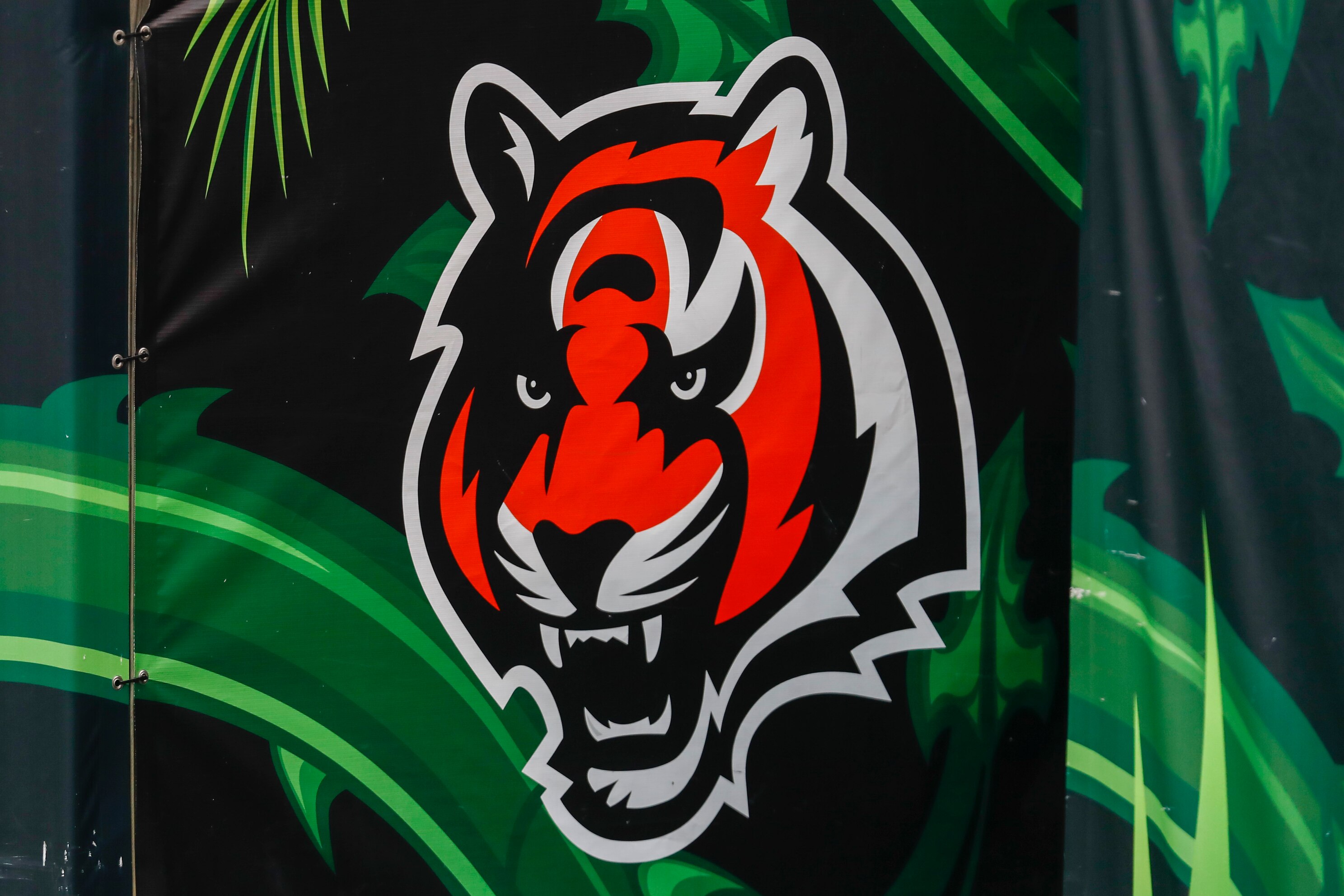 2021 Nfl Free Agency 1 Move Every Team Should Still Make Bleacher Report Latest News Videos And Highlights