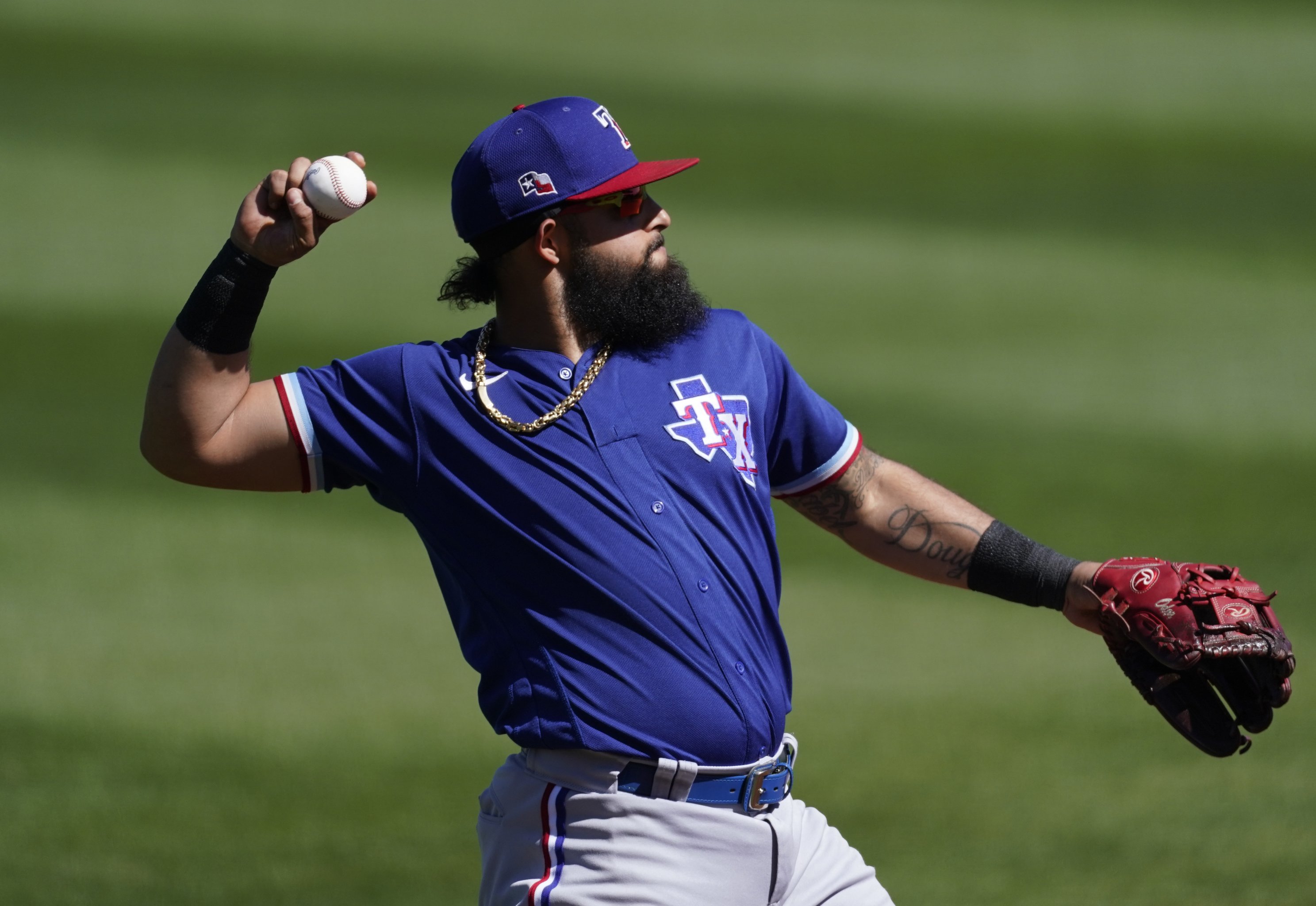 Rougned Odor exits with injury, 09/11/2022