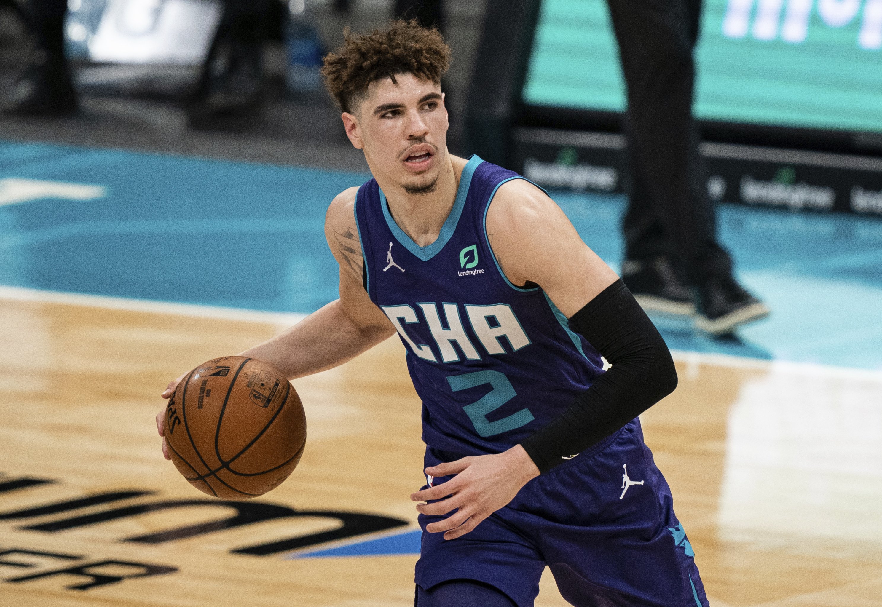 2021 Newest Season Hornets 2 Lamelo Ball Home Away Alternative N-B-a  Basketball Jerseys - China Kyrie Irving Durant T-Shirts and MVP Giannis  Antetokounmpo Uniforms price