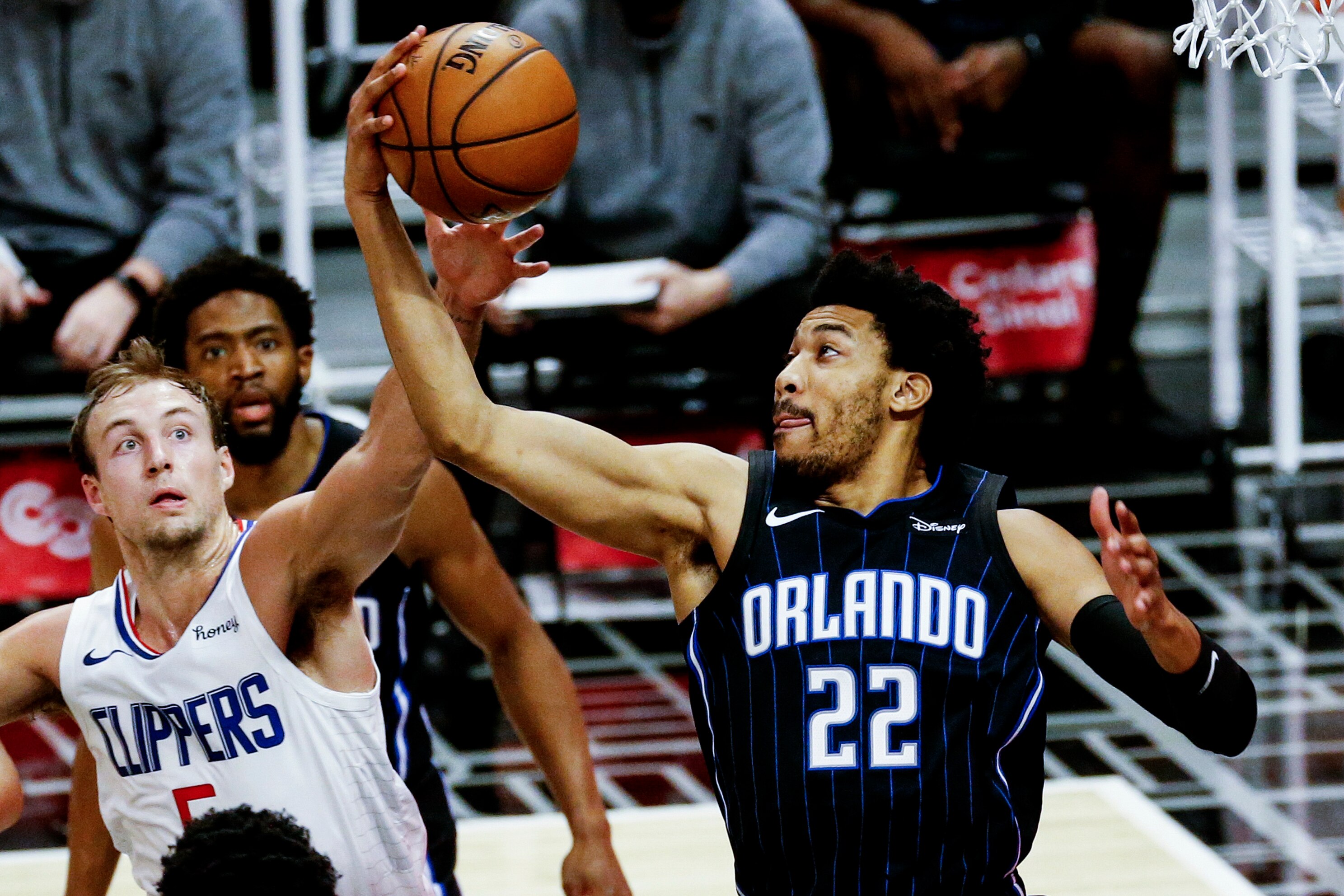 Lakers Buyout Targets To Pursue After 2021 Nba Trade Deadline Bleacher Report Latest News Videos And Highlights Get the latest los angeles lakers news, photos, rankings, lists and more on bleacher report https bleacherreport com articles 2939032 lakers buyout targets to pursue after 2021 nba trade deadline