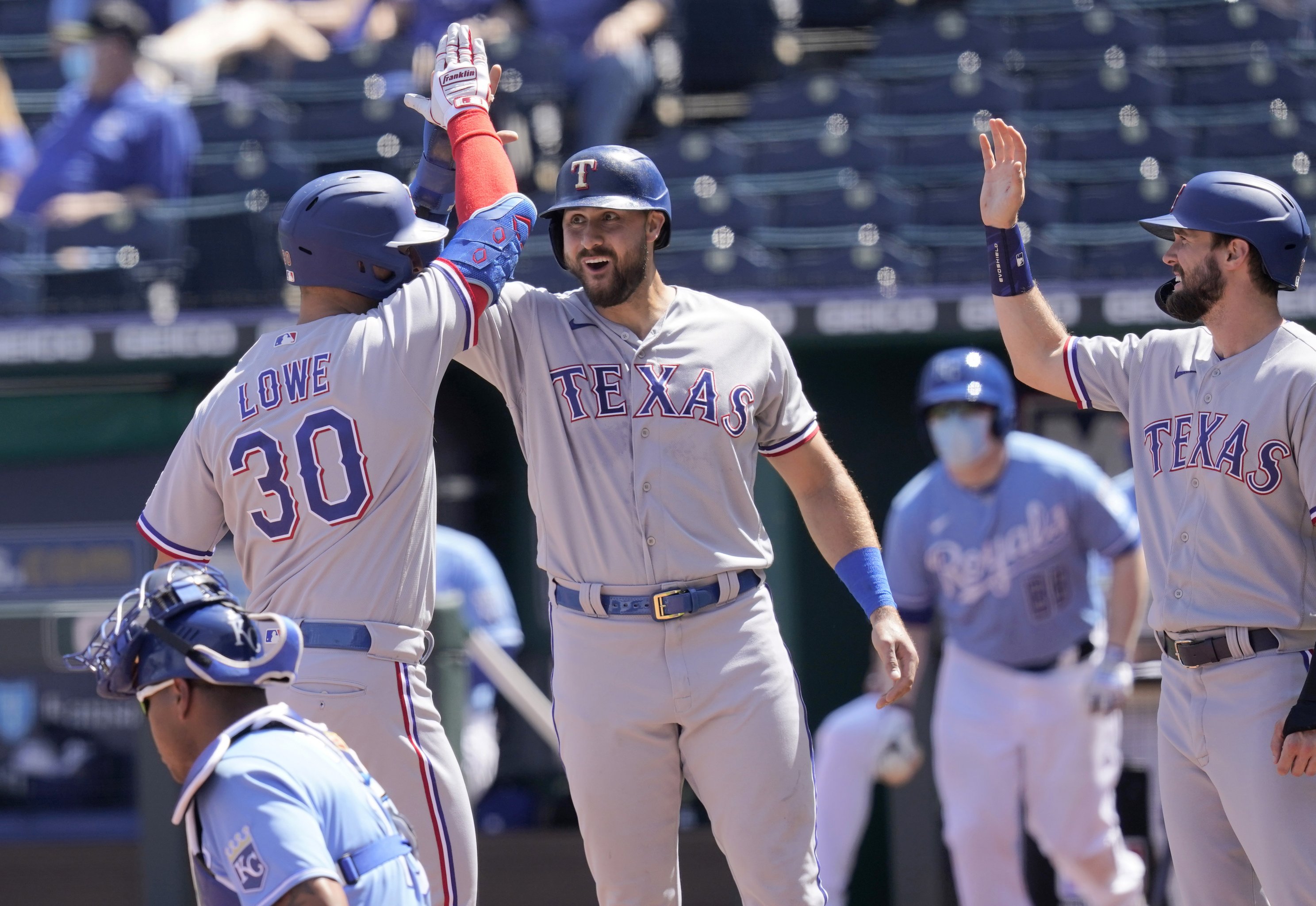 MLB trade rumors and news: Yankees acquire Rougned Odor, Braves acquire  Orlando Arcia - MLB Daily Dish