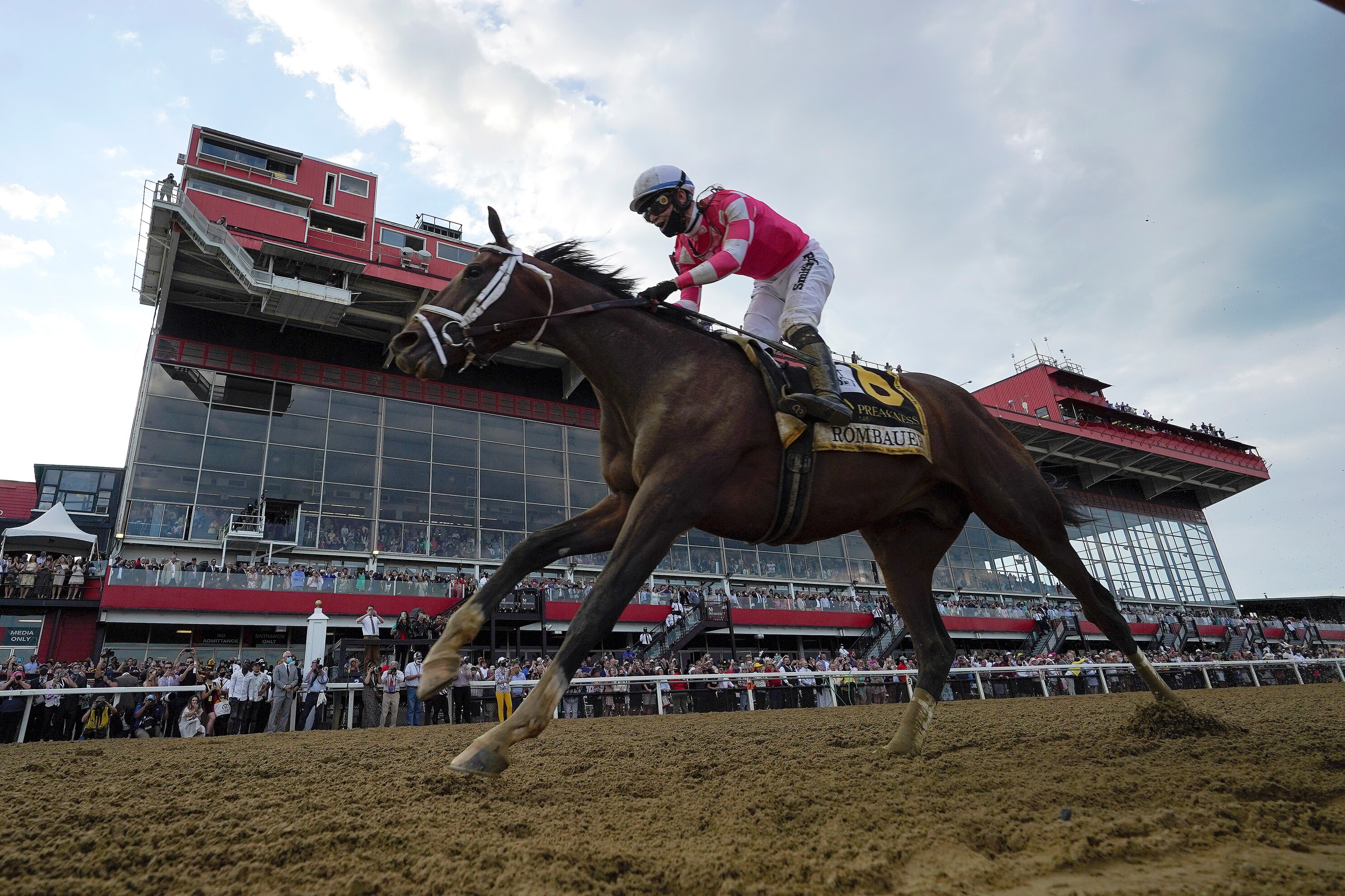 belmont park racing analysis