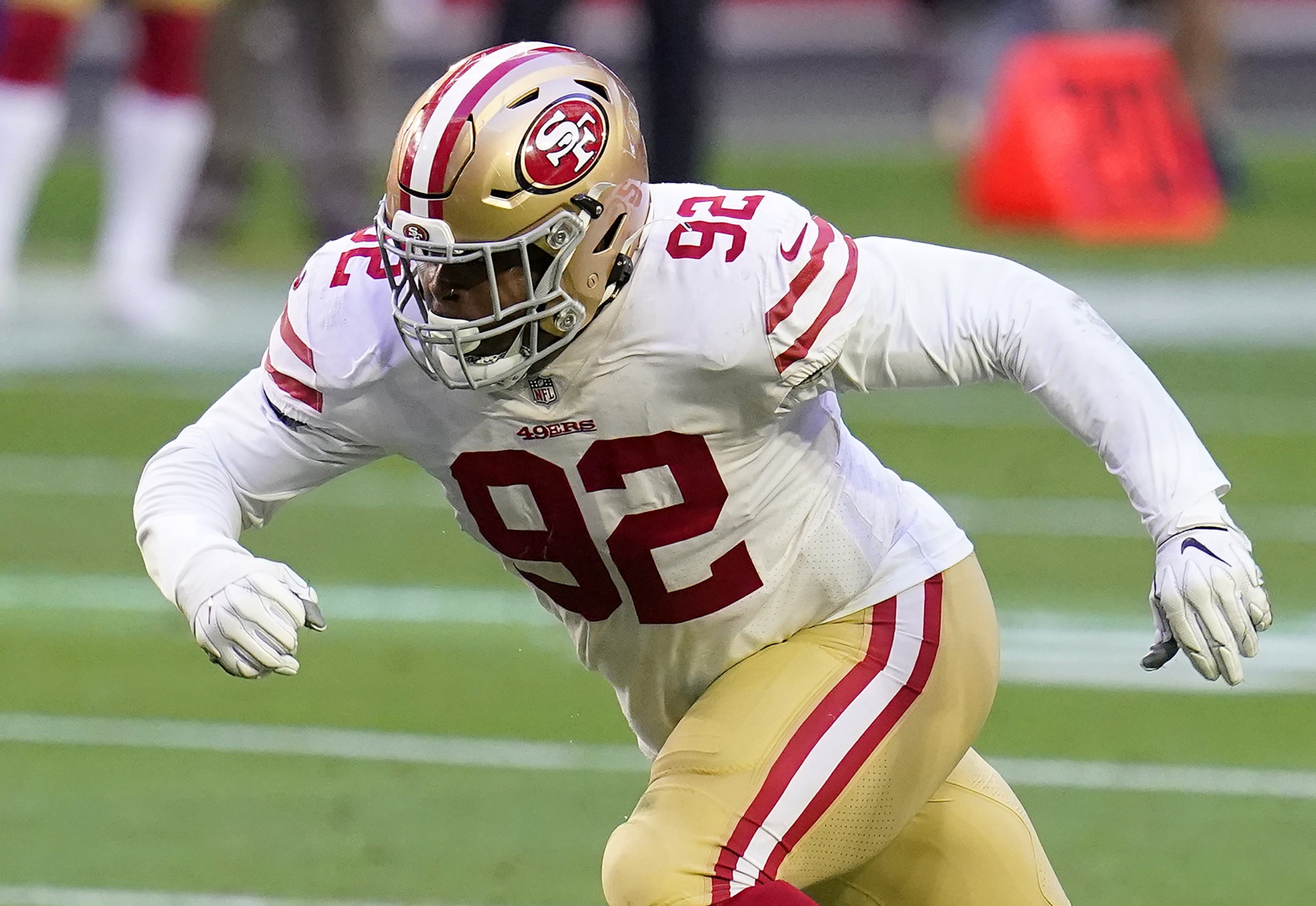 Chiefs plug left tackle hole with blockbuster Orlando Brown Jr. trade