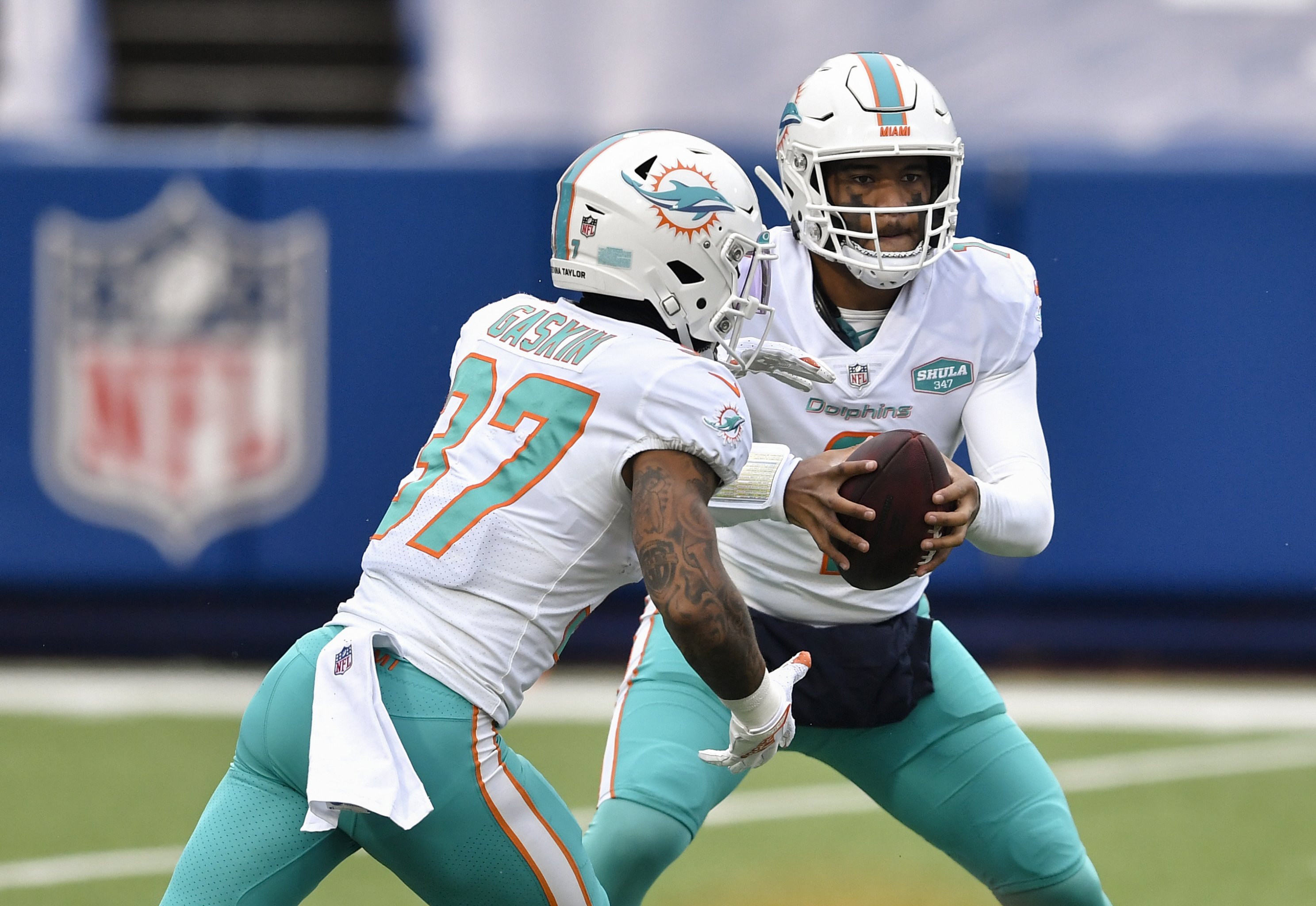 NFL Week 3 uniforms: Bengals, Dolphins go all-white - ABC7 Chicago