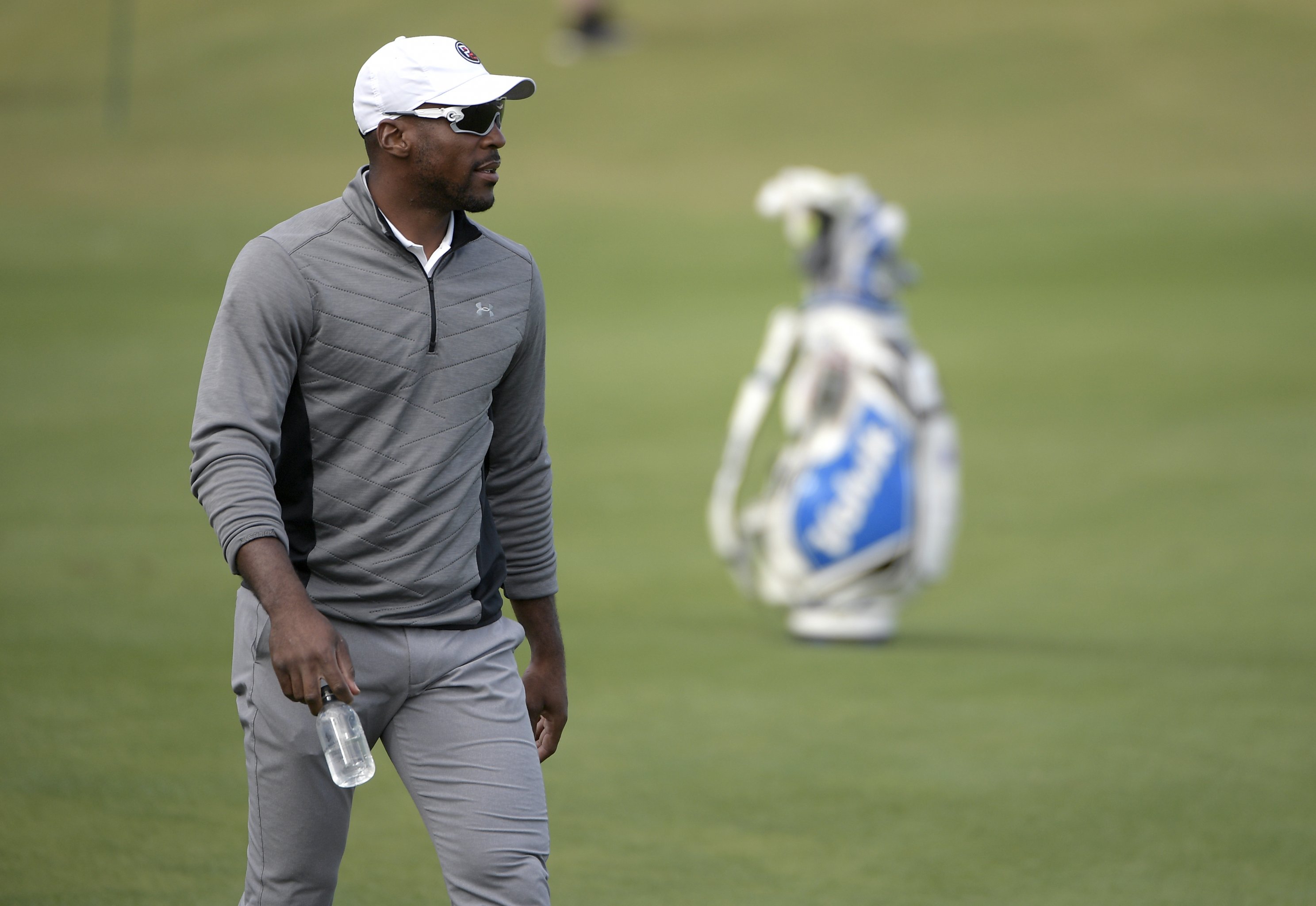 Who's the best golfer on the team? #steelers #golf 