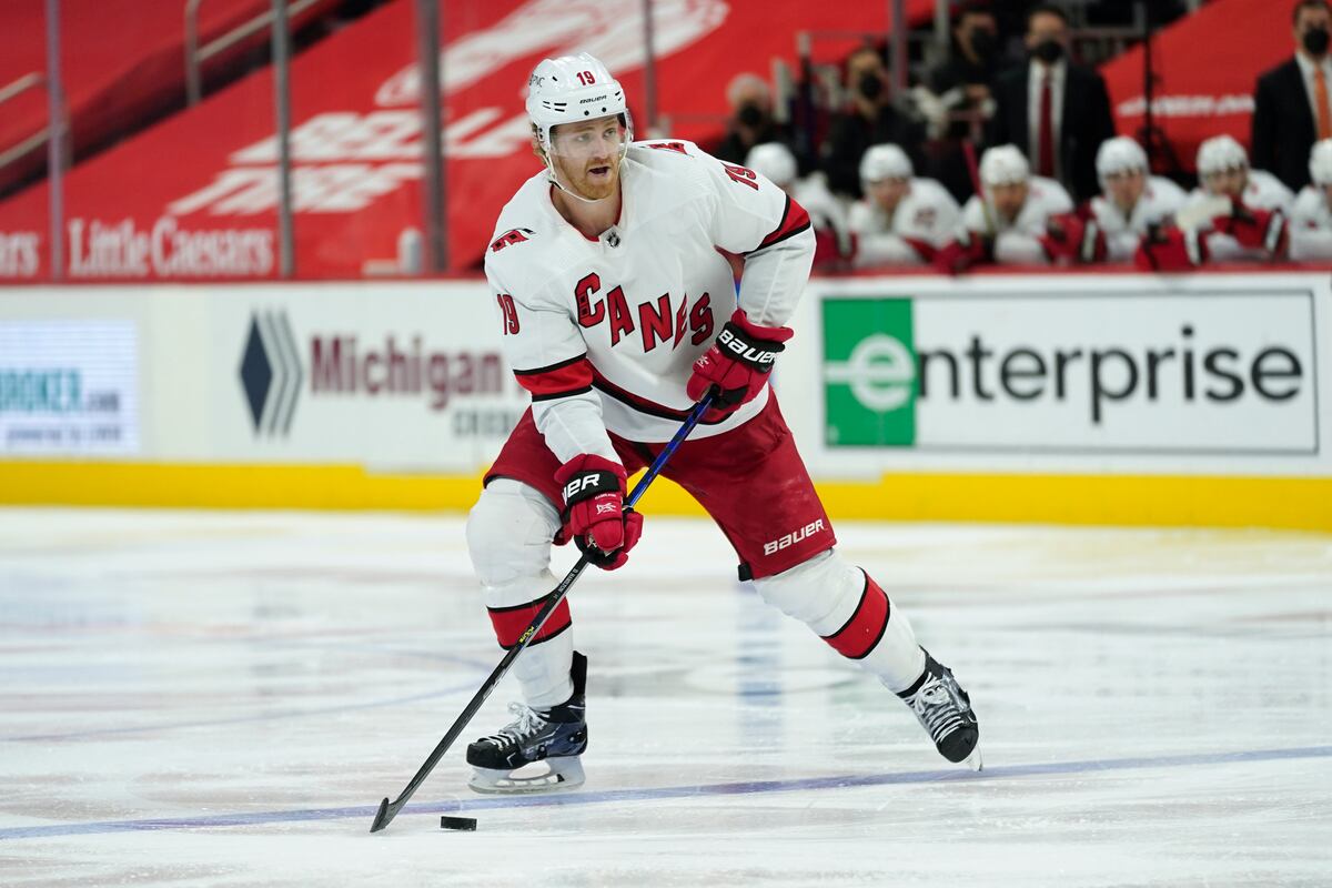 NHL Rumors: Latest Buzz on Zach Hyman, Dougie Hamilton and More Top
