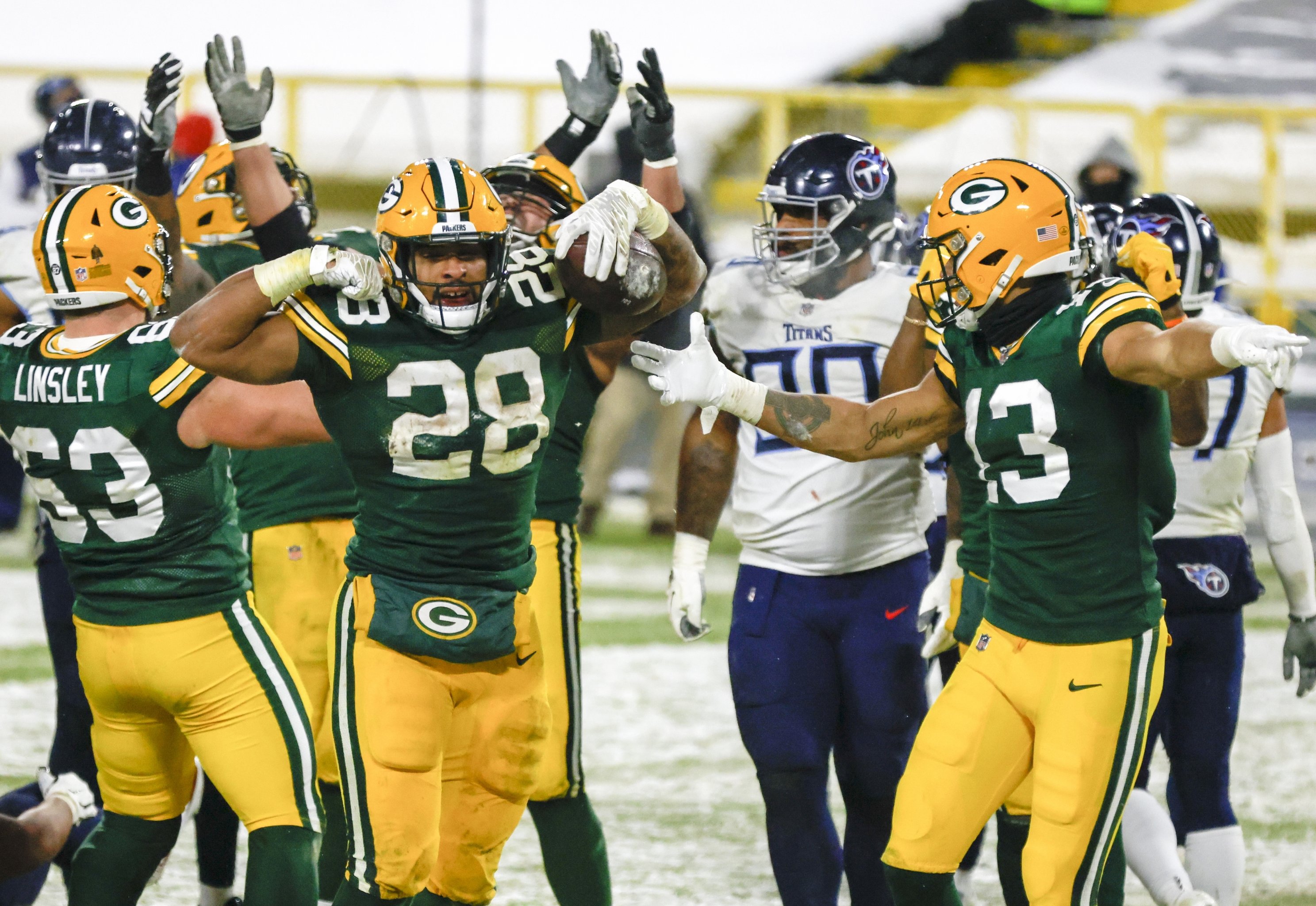 Green Bay Packers Running Back AJ Dillon and Gabrielle Toonen's