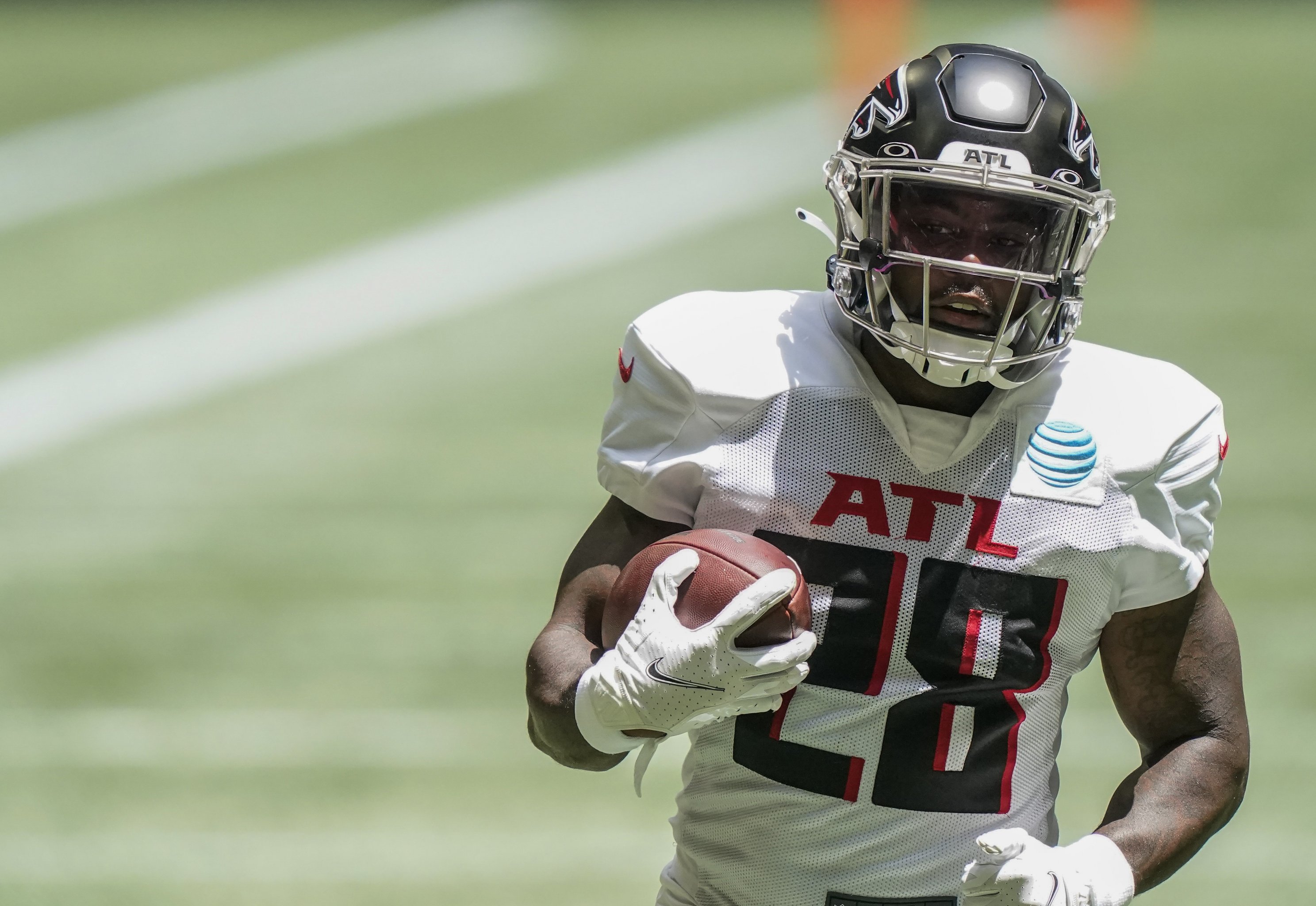 Fantasy Football Rankings: Nick Chubb Stands Steady in PPR Top 10 -  Bleacher Nation