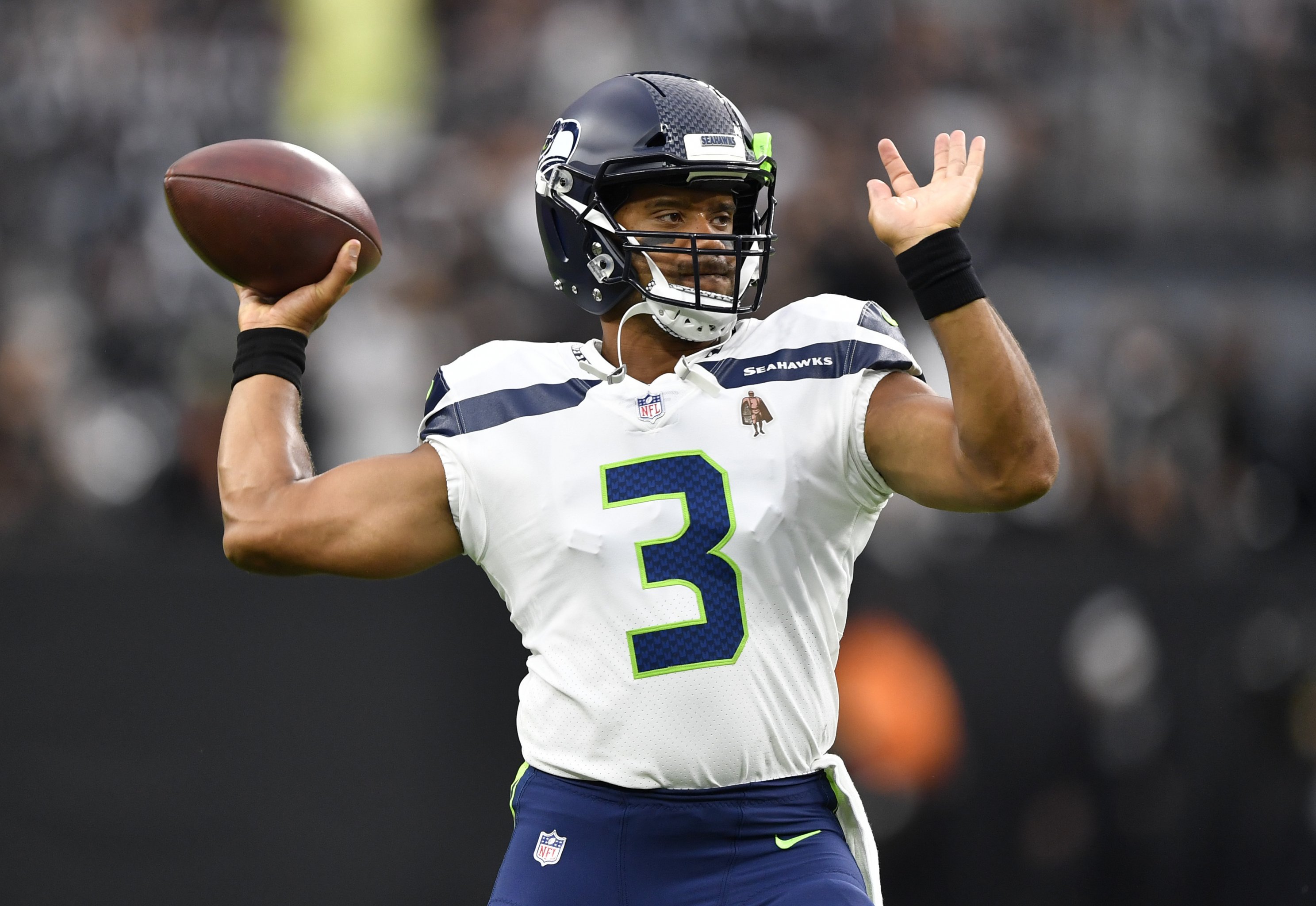 Winning over Russell Wilson - QB's chemistry with Shane Waldron could  determine Seattle Seahawks' future - ESPN