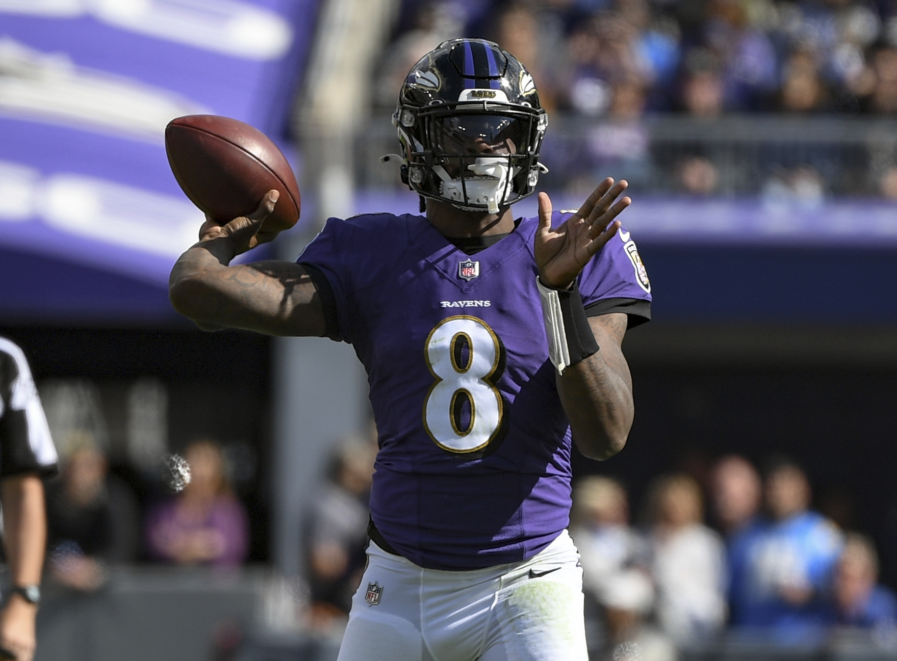 NFL expert picks: Week 7 odds, straight-up and spread winners - The  Phinsider