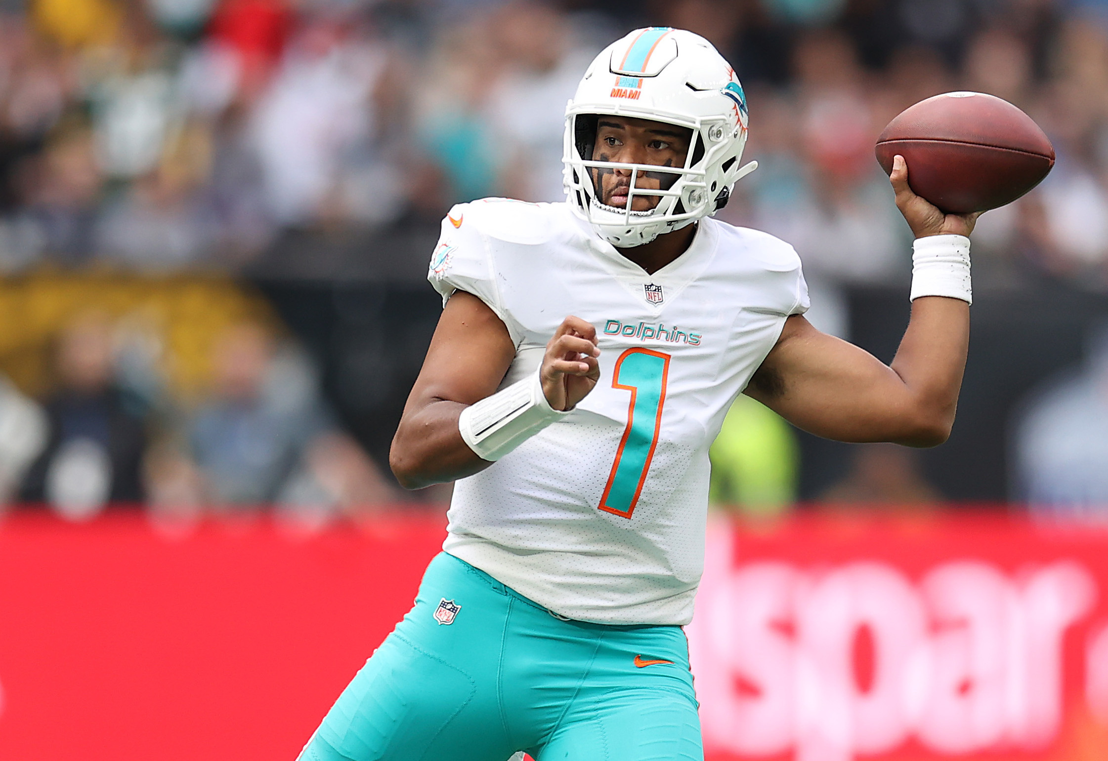 NFL picks, predictions for Week 7: Dolphins sink Steelers; Colts upset  Titans; Jets, Giants stay hot
