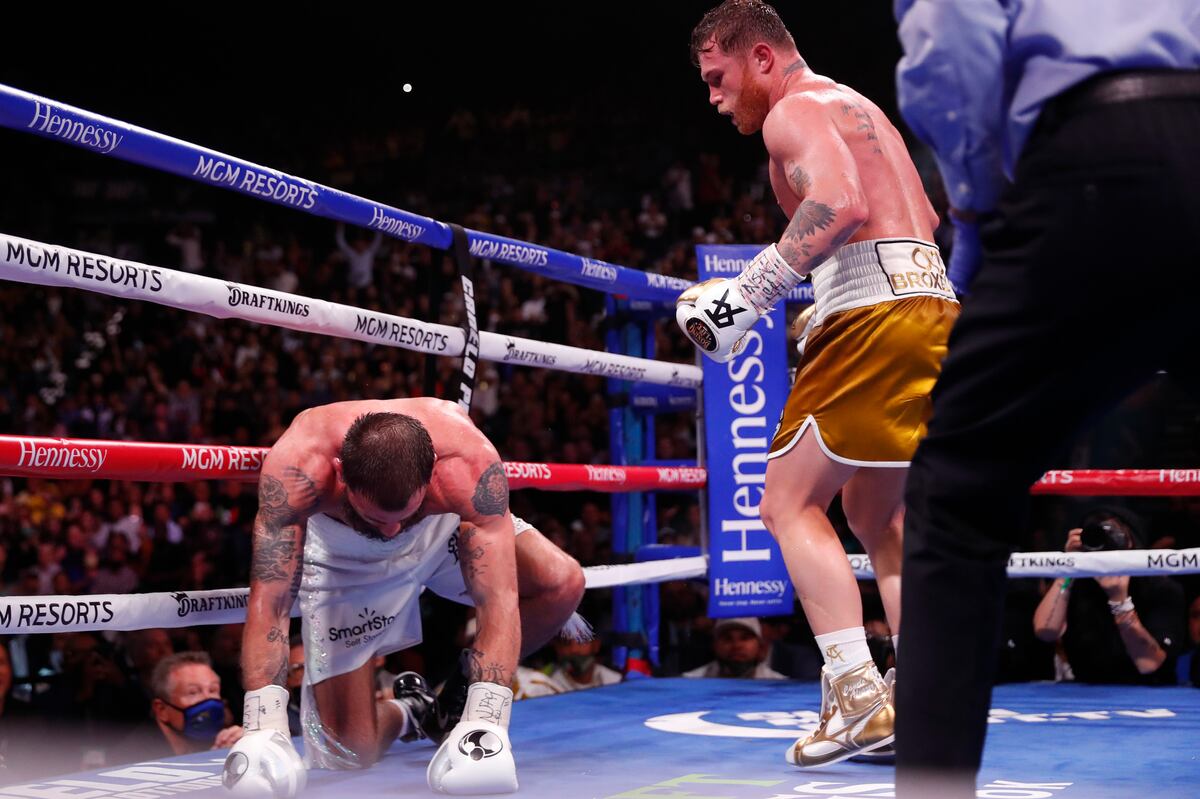 Who Should Canelo Alvarez Fight After Win Vs Caleb Plant Bleacher Report Latest News Videos And Highlights