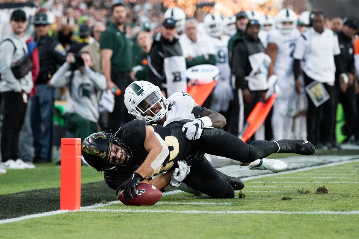 NCAA Football Rankings 2021 Predicting Week 11 Poll For Top 25 Teams News Scores Highlights 