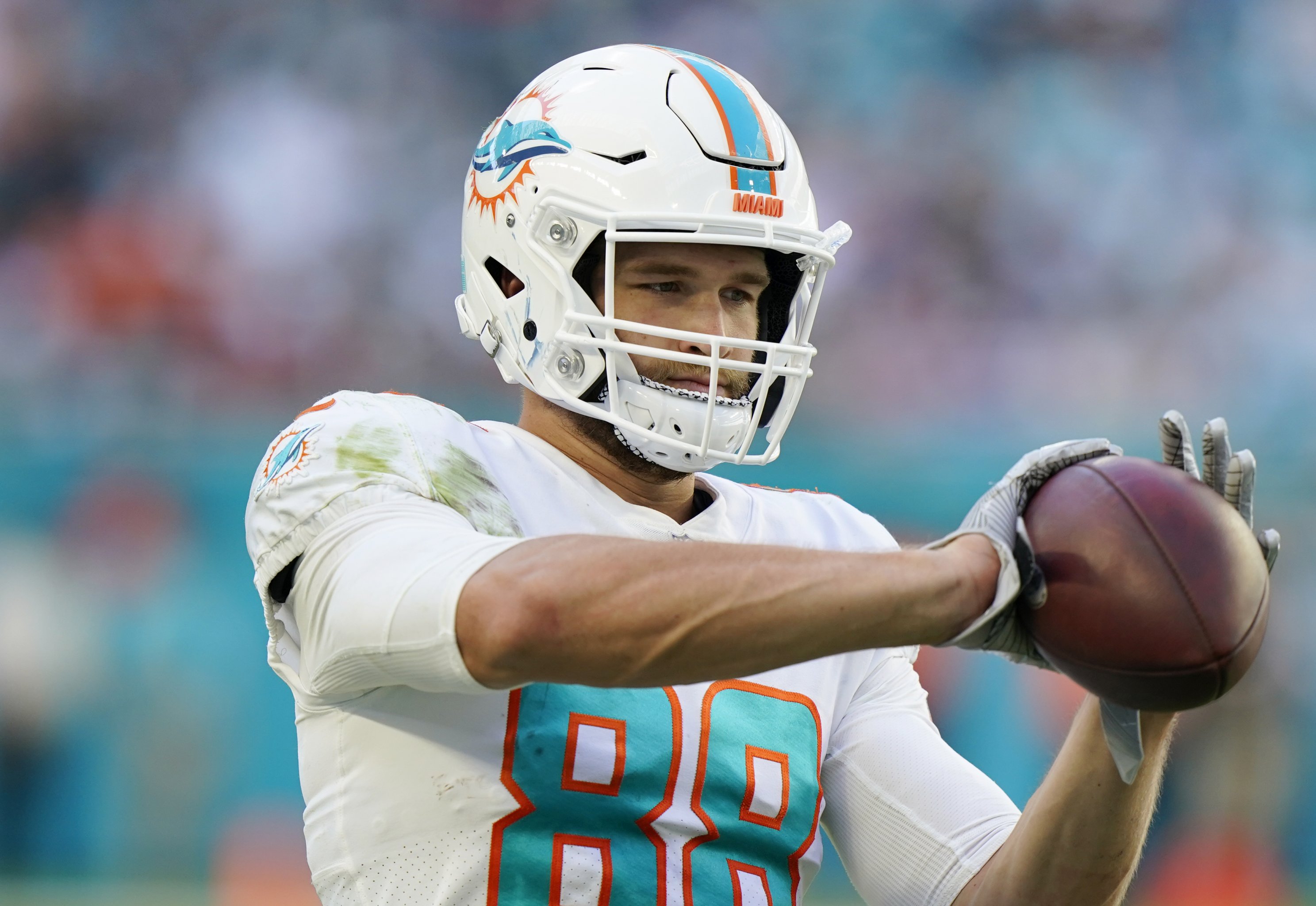 Week 10 DraftKings Thursday Night Football Showdown: Miami Dolphins vs.  Baltimore Ravens, Fantasy Football News, Rankings and Projections