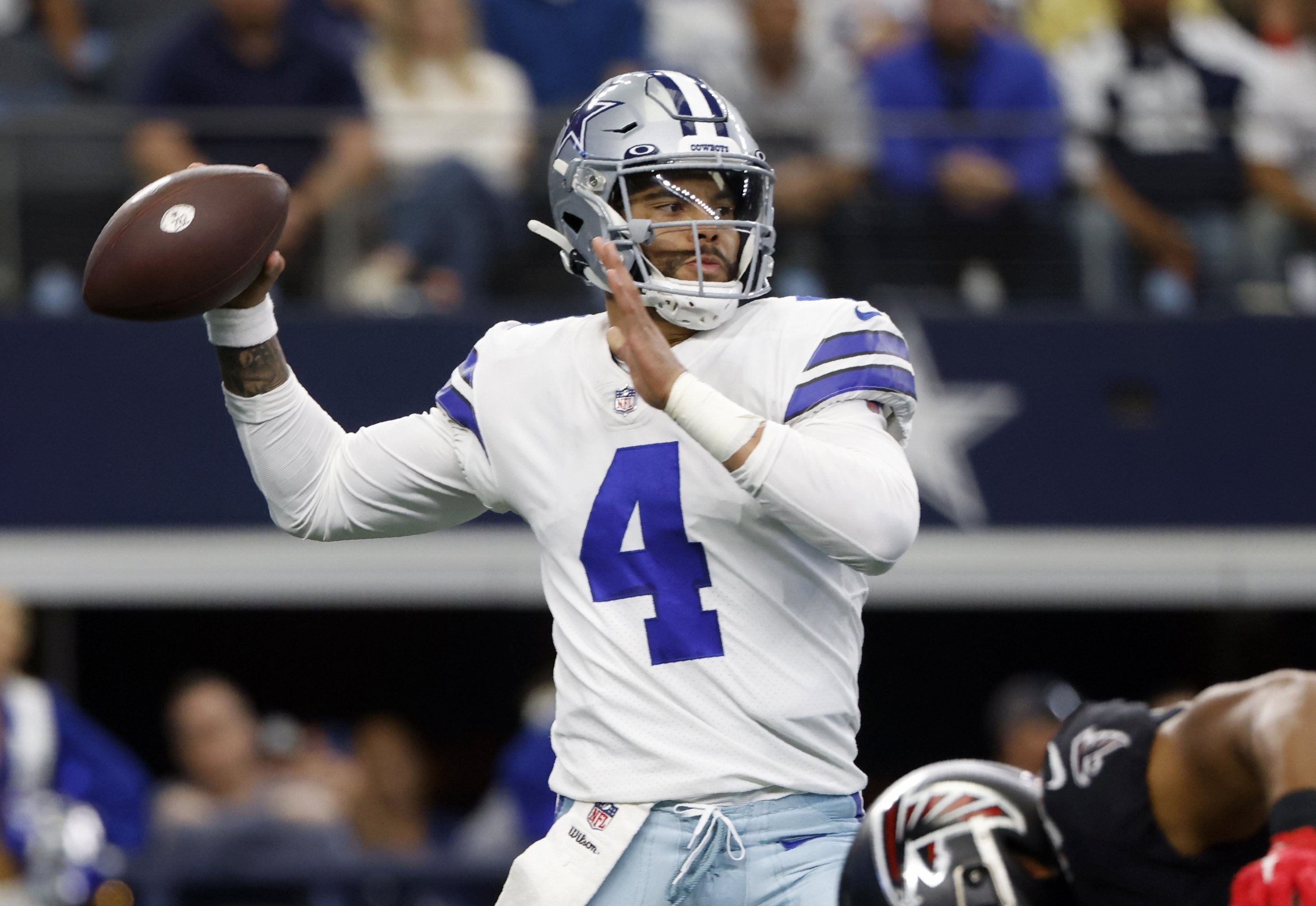 NFL WEEK 6 PICKS: Cowboys break Eagles egg, Packers redeem themselves