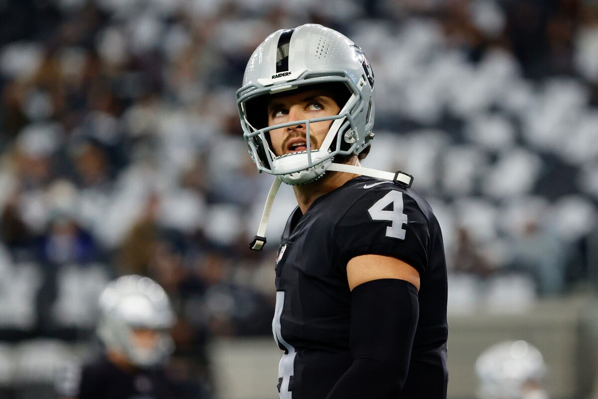 NFL Thanksgiving 2021 Takeaways: Derek Carr Proves His Worth and More