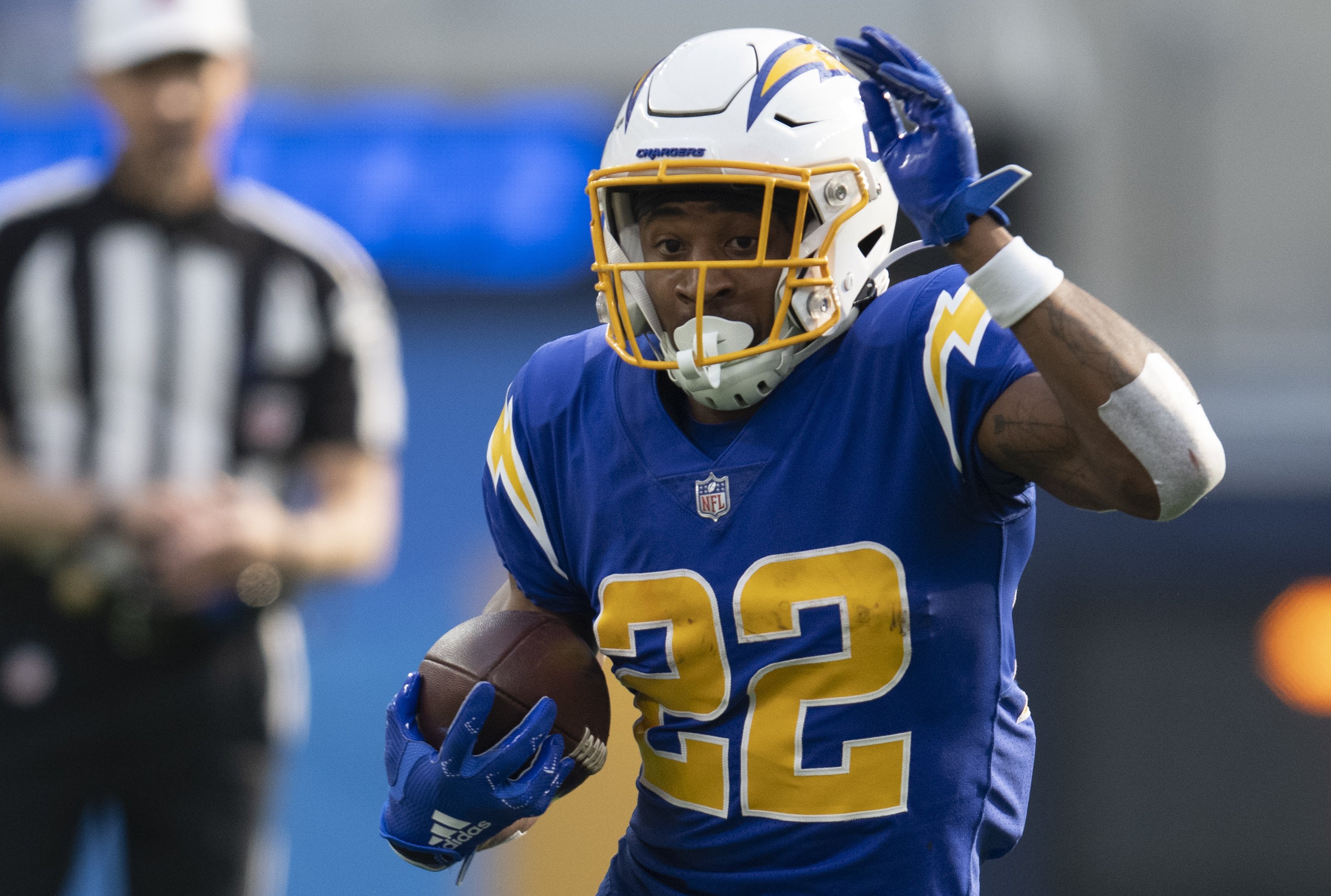 Yahoo PPR Fantasy Football Rankings: Austin Ekeler Vying for Number 1 Spot  - Bleacher Nation