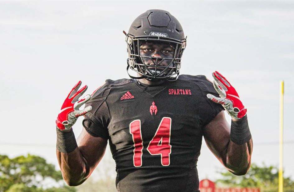 College Football Recruiting: Top UNCOMMITTED Recruits in 247Sports Class of 2022  Rankings! [Top 10] 