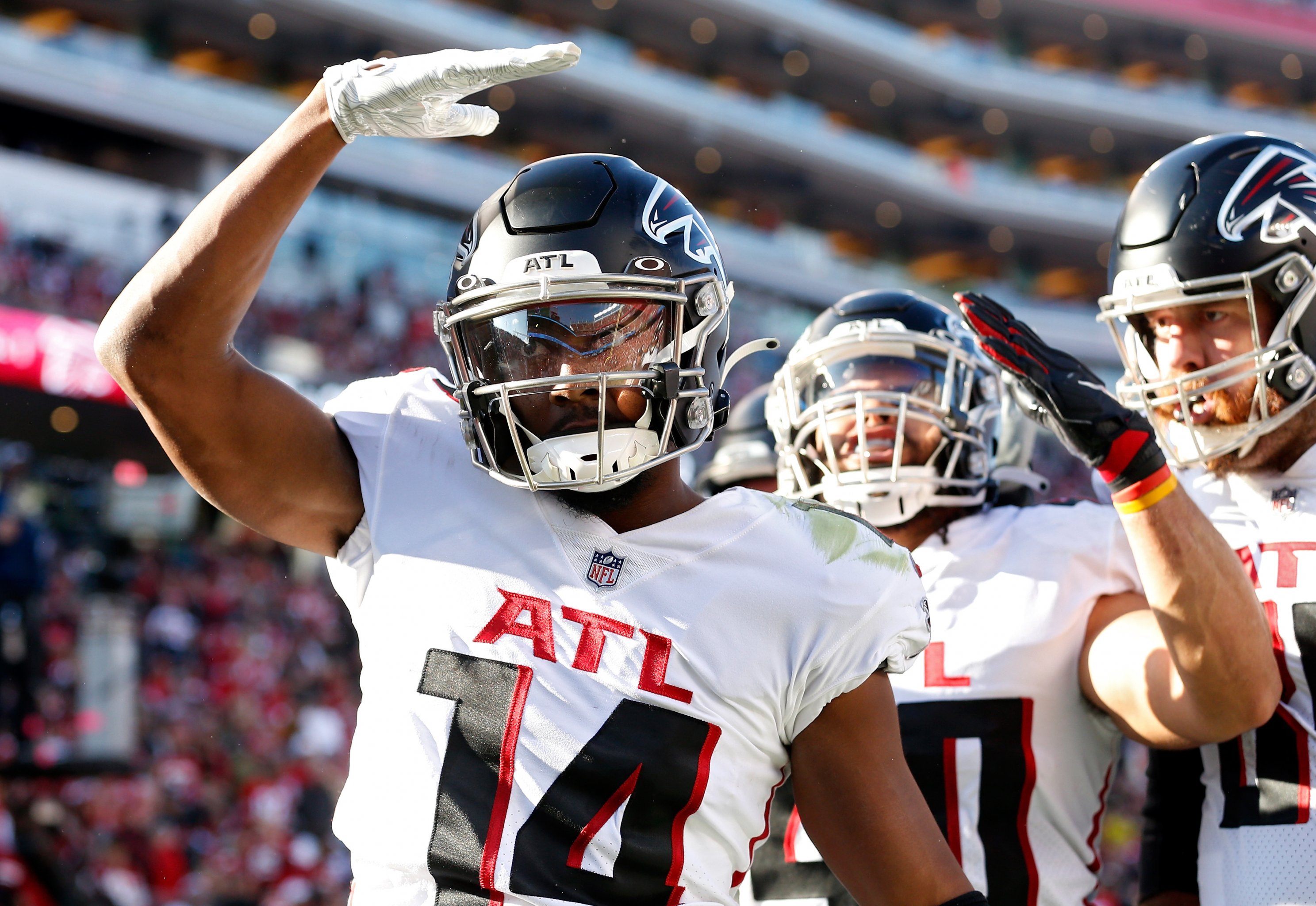 Fantasy football waiver wire pickups for NFL Week 16 National News - Bally  Sports